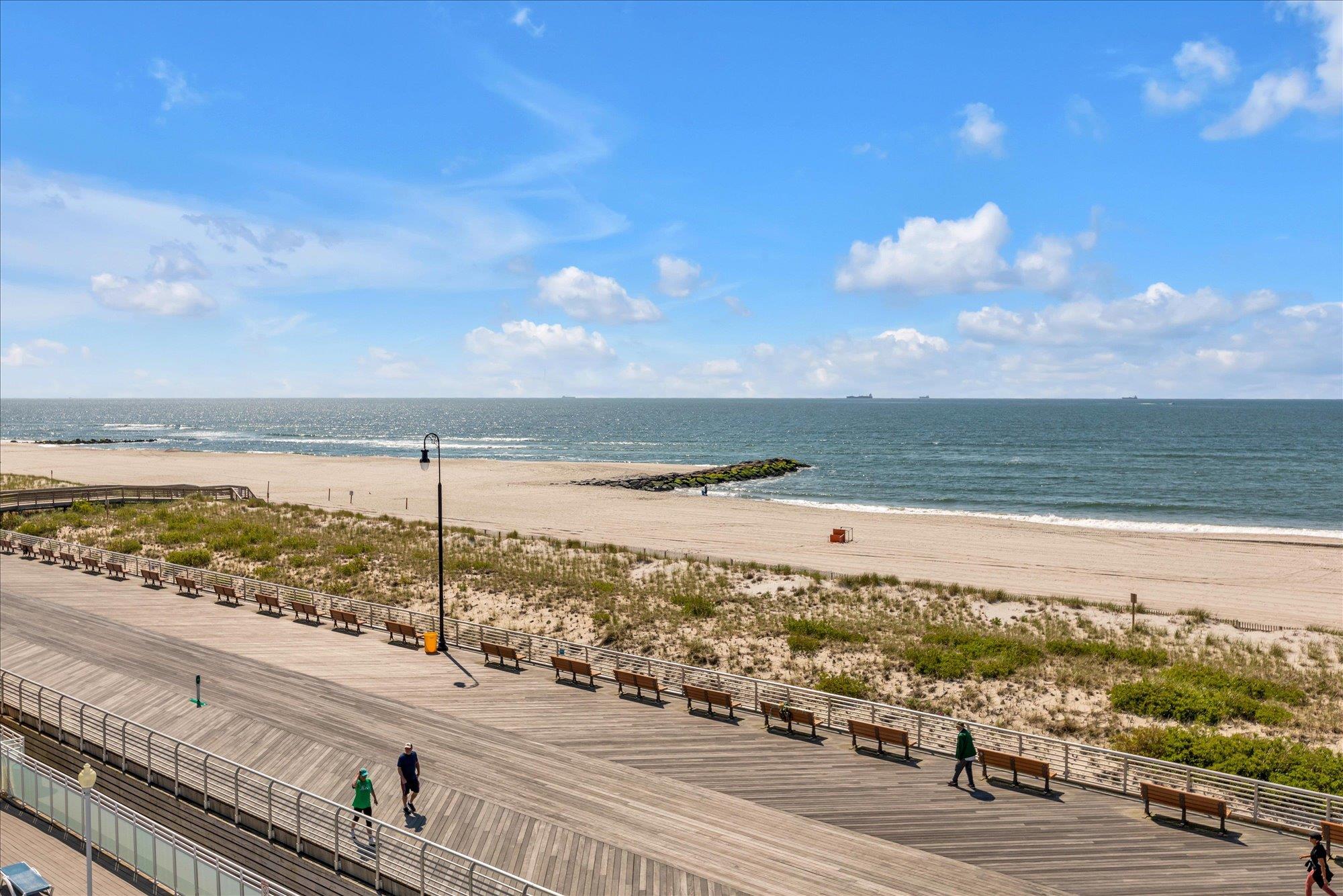 750 W Broadway Unit: PH S-5