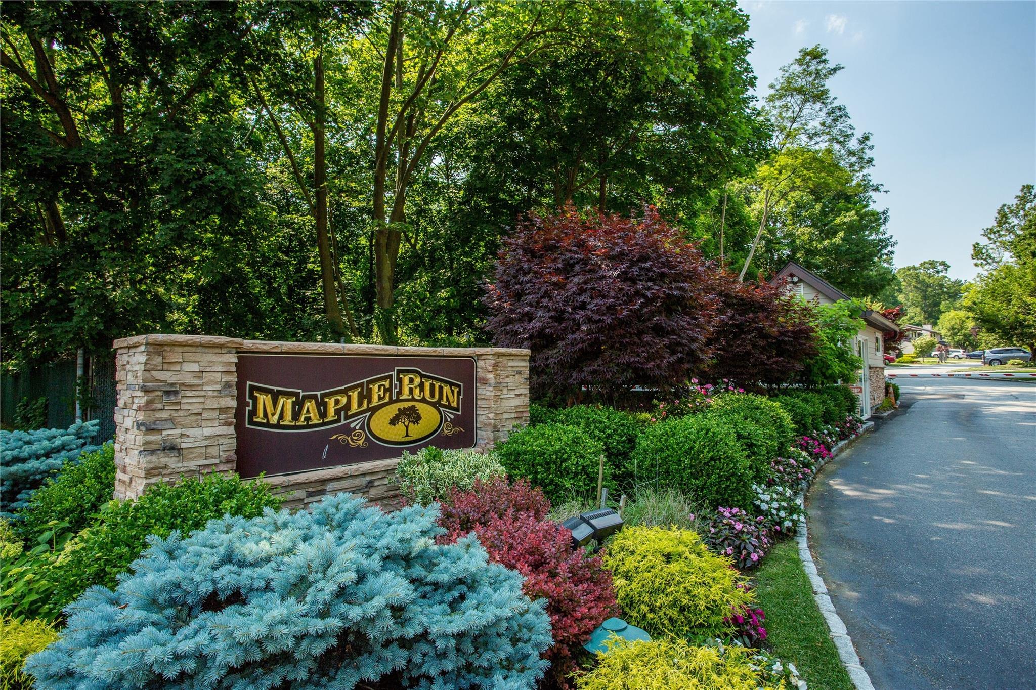 54 Maple Run Drive
