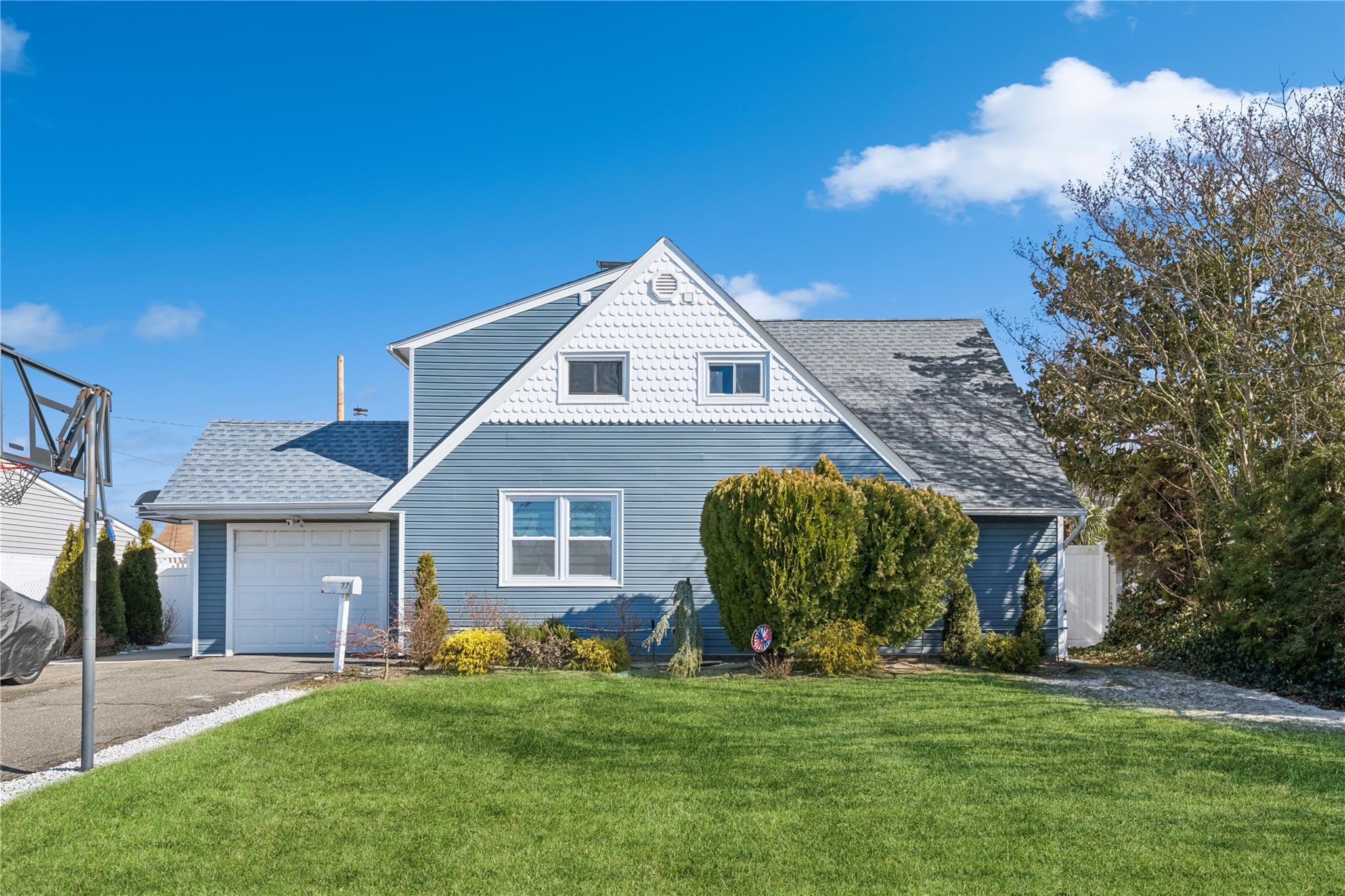 77 Abbey Lane