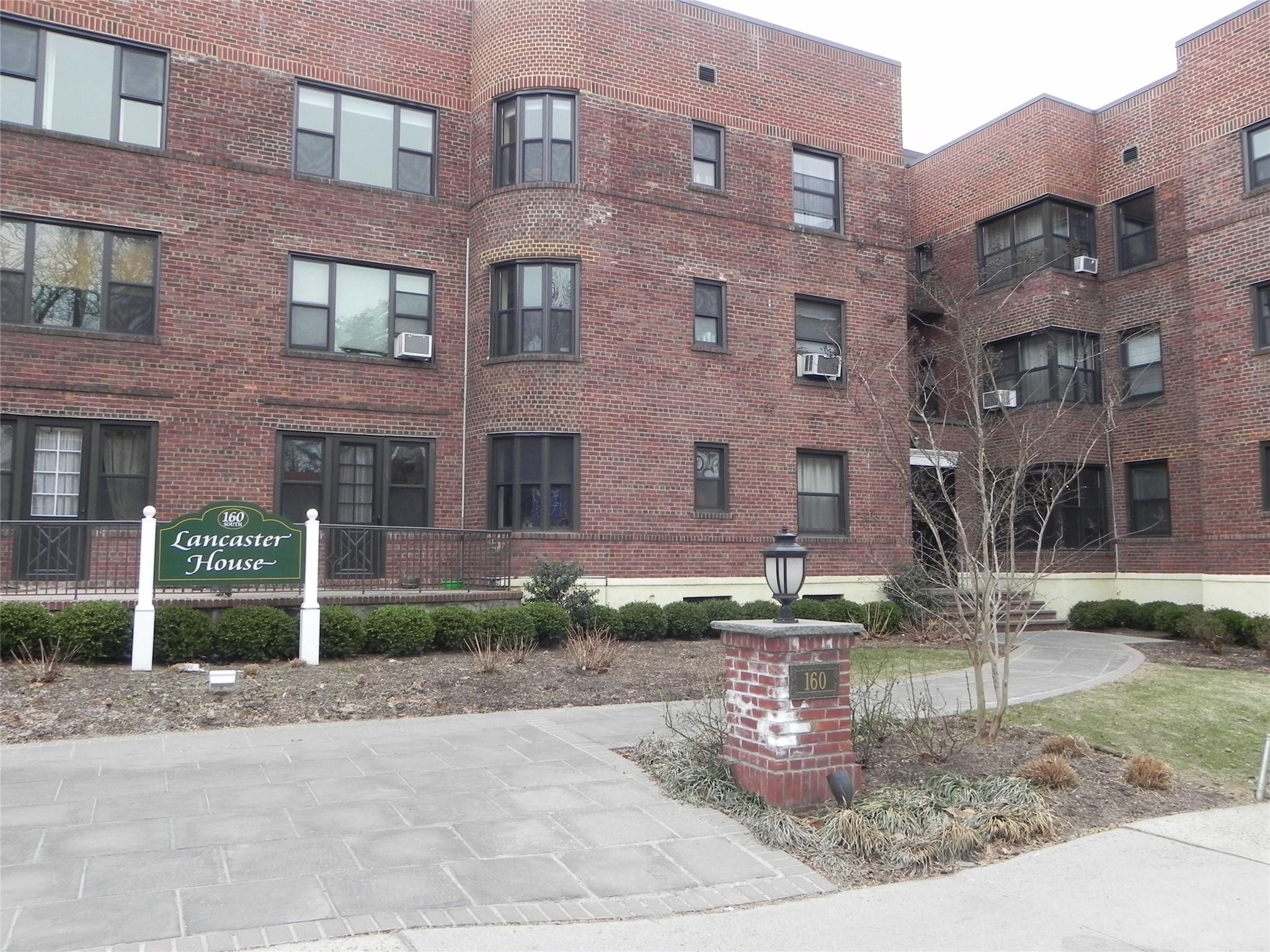 160 S Middle Neck Road Unit: 2N