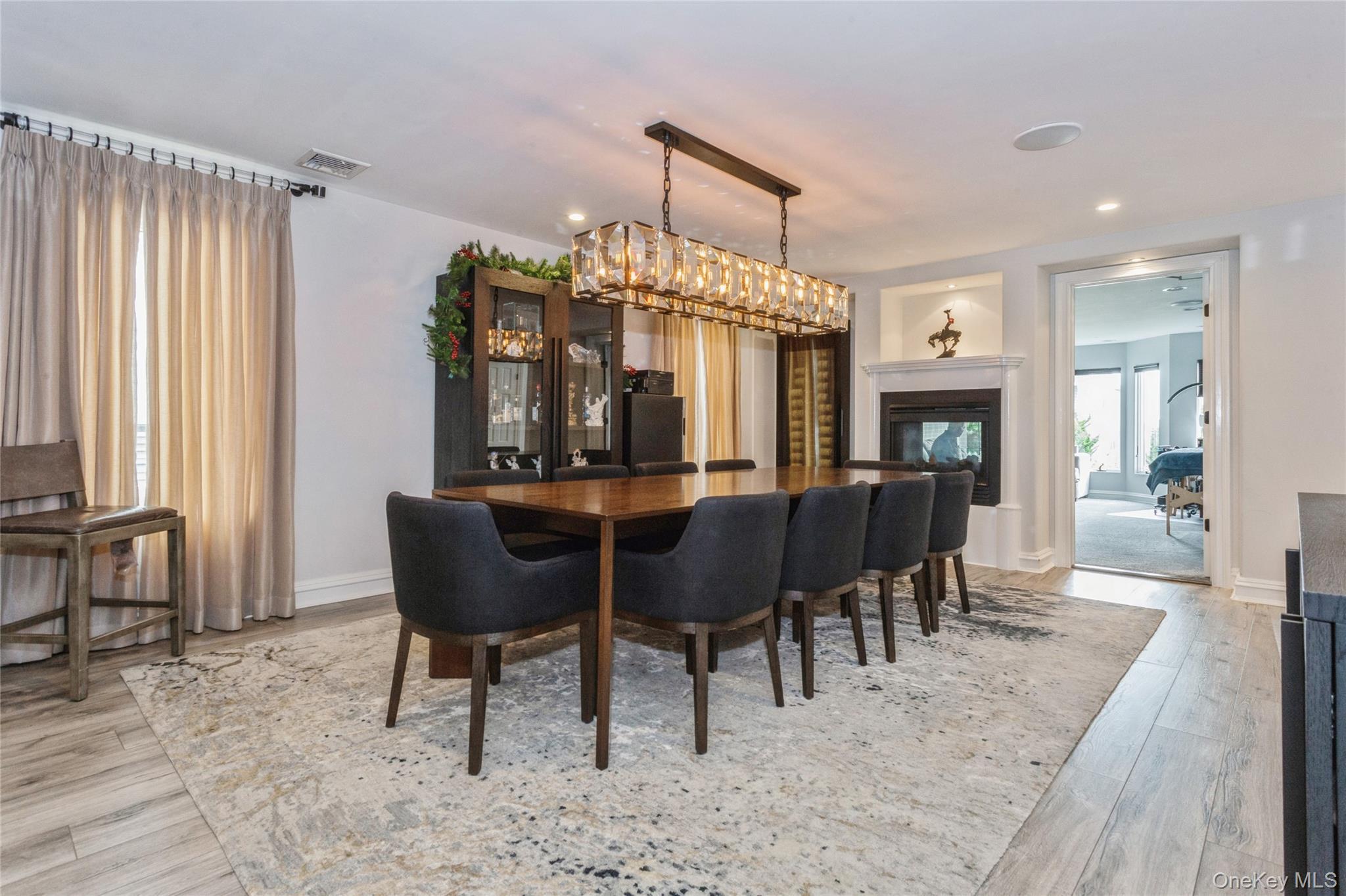 319 Harbor Drive