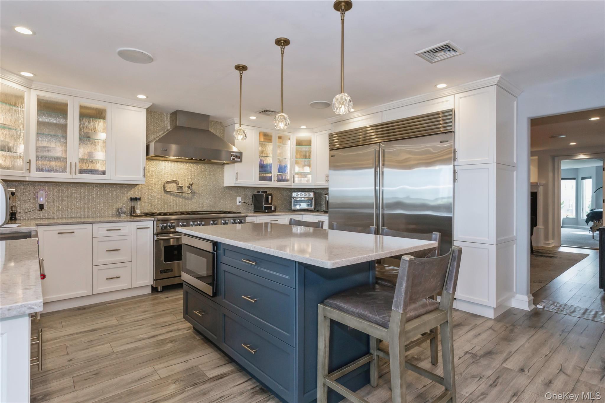319 Harbor Drive