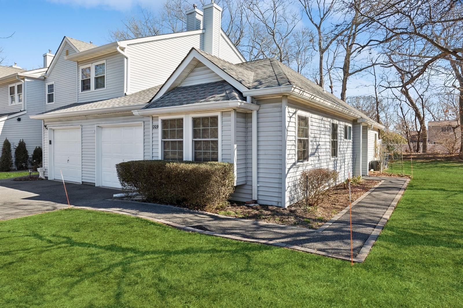 209 Sara Circle