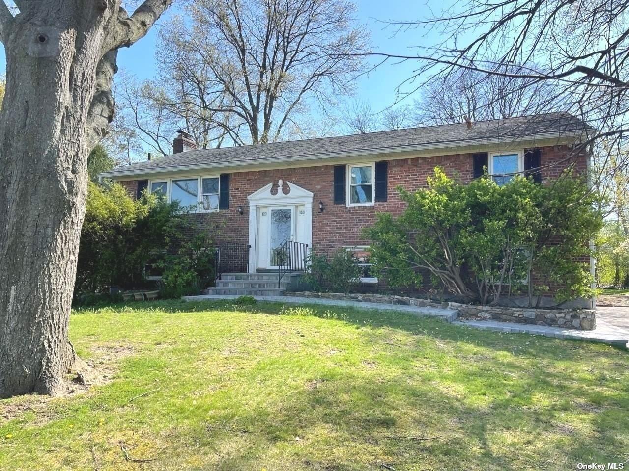 12 Eastland Drive