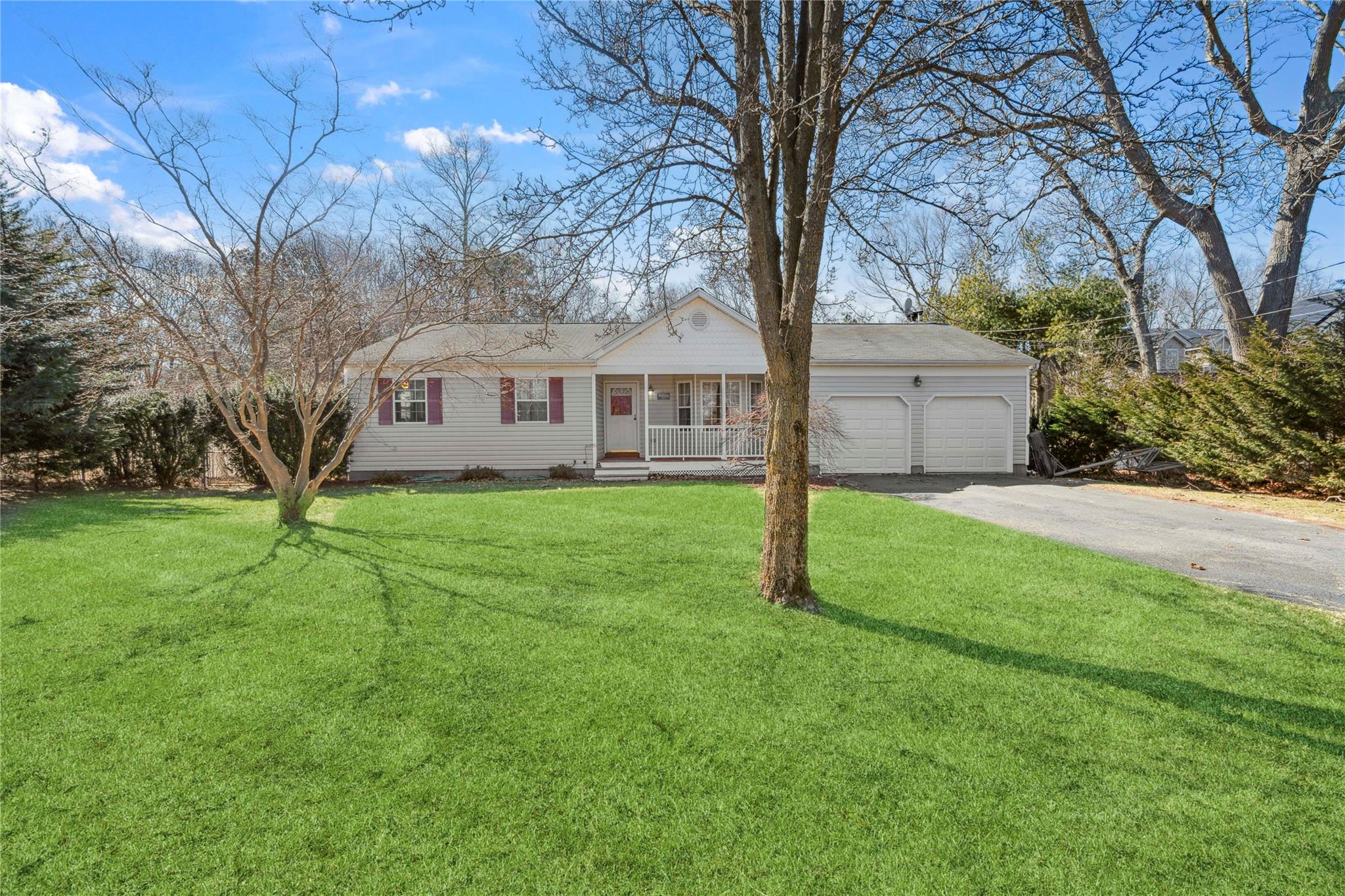 26 S Howell Avenue