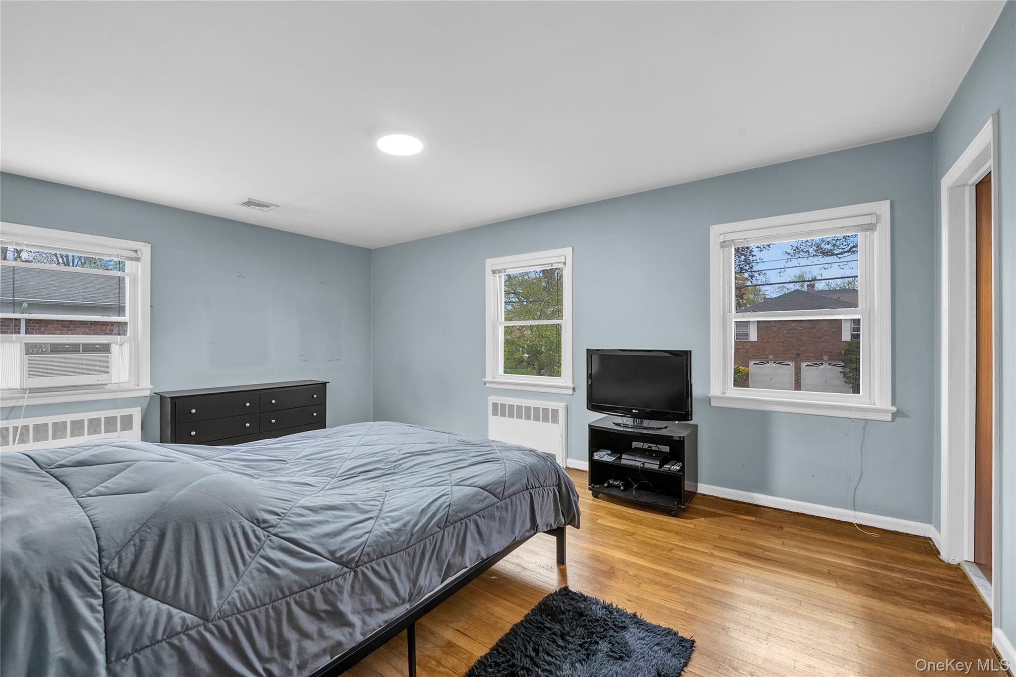61-46 213th Street