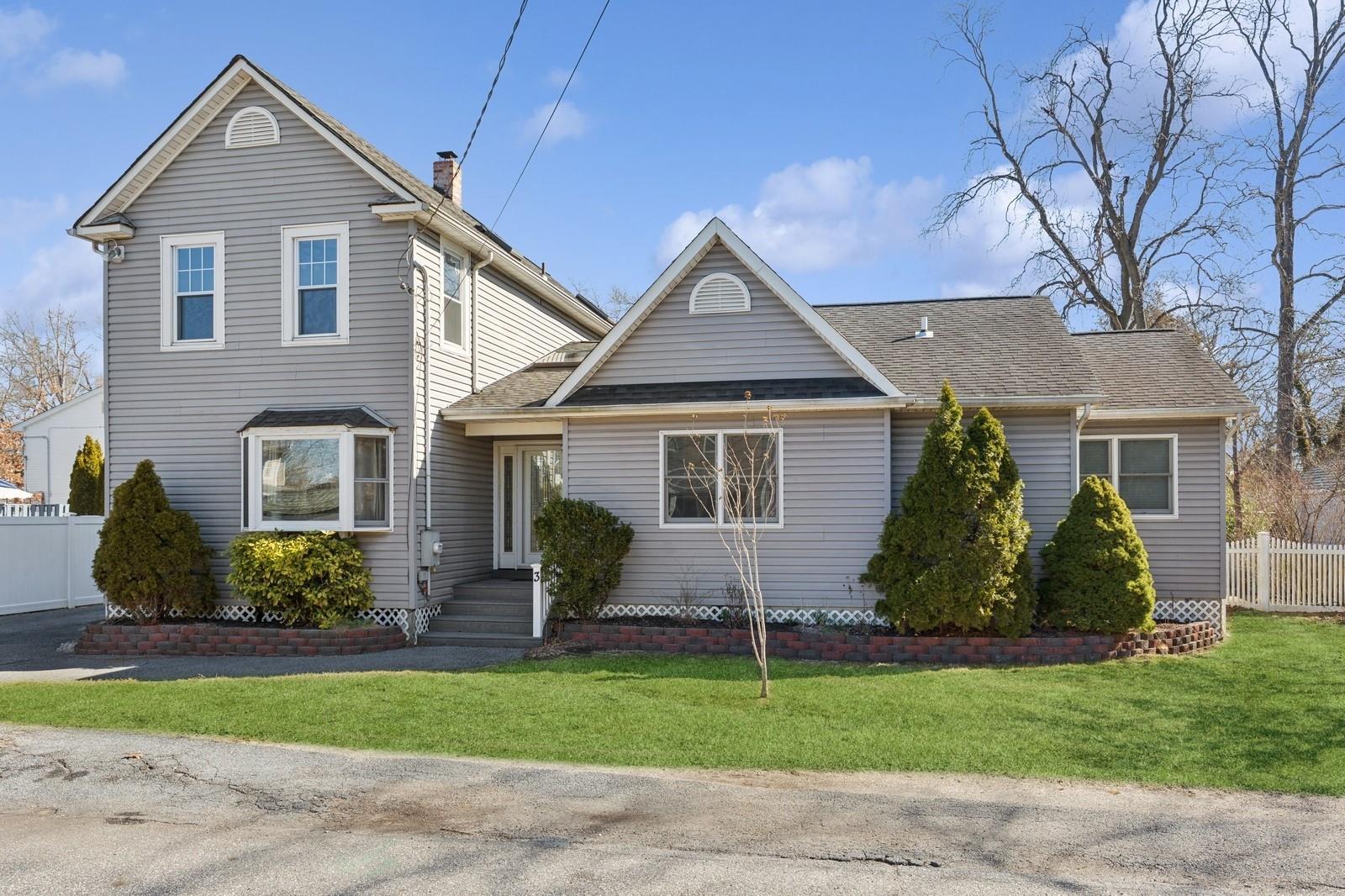 3 Charles Avenue