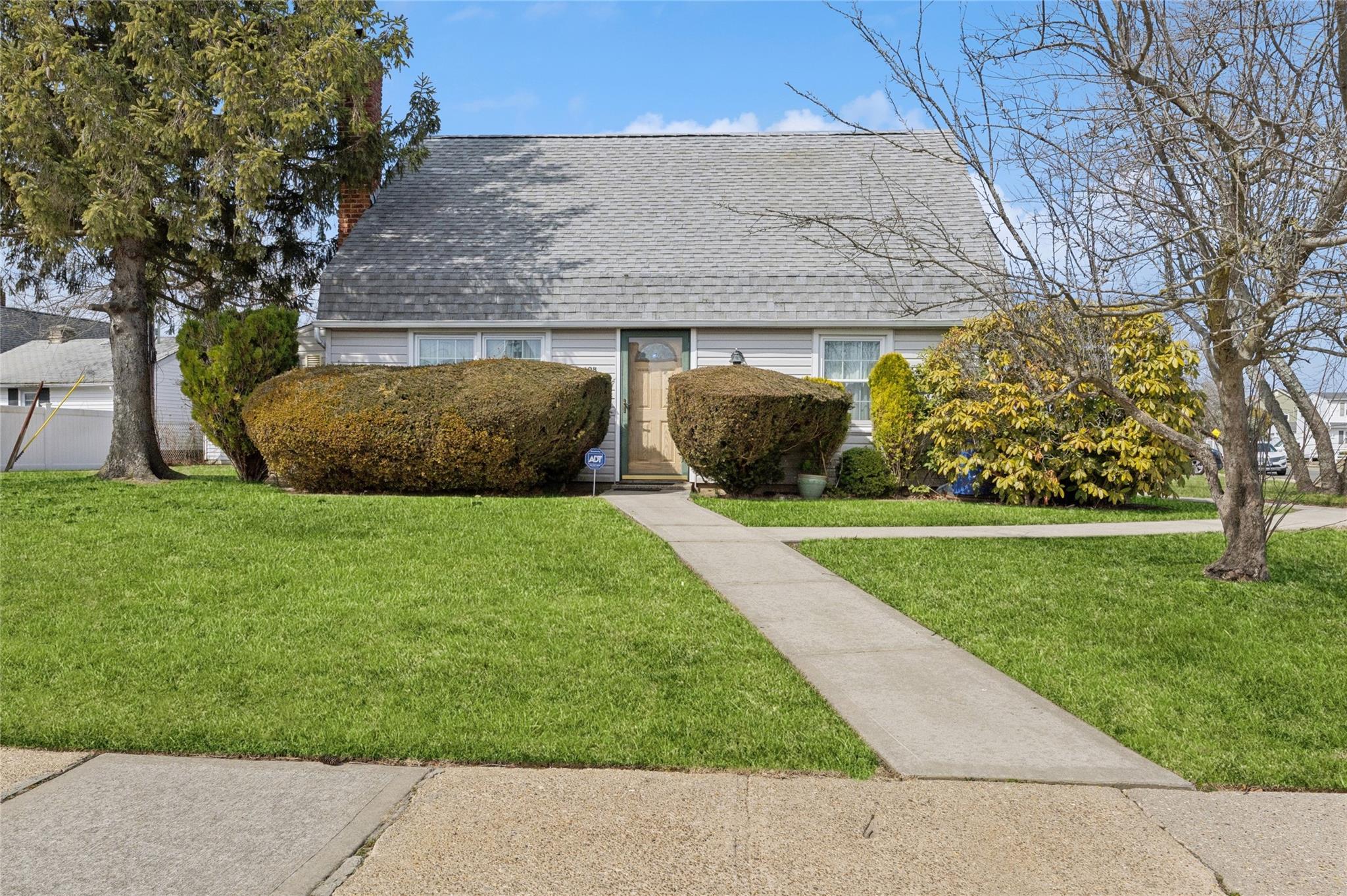 108 Barnyard Lane