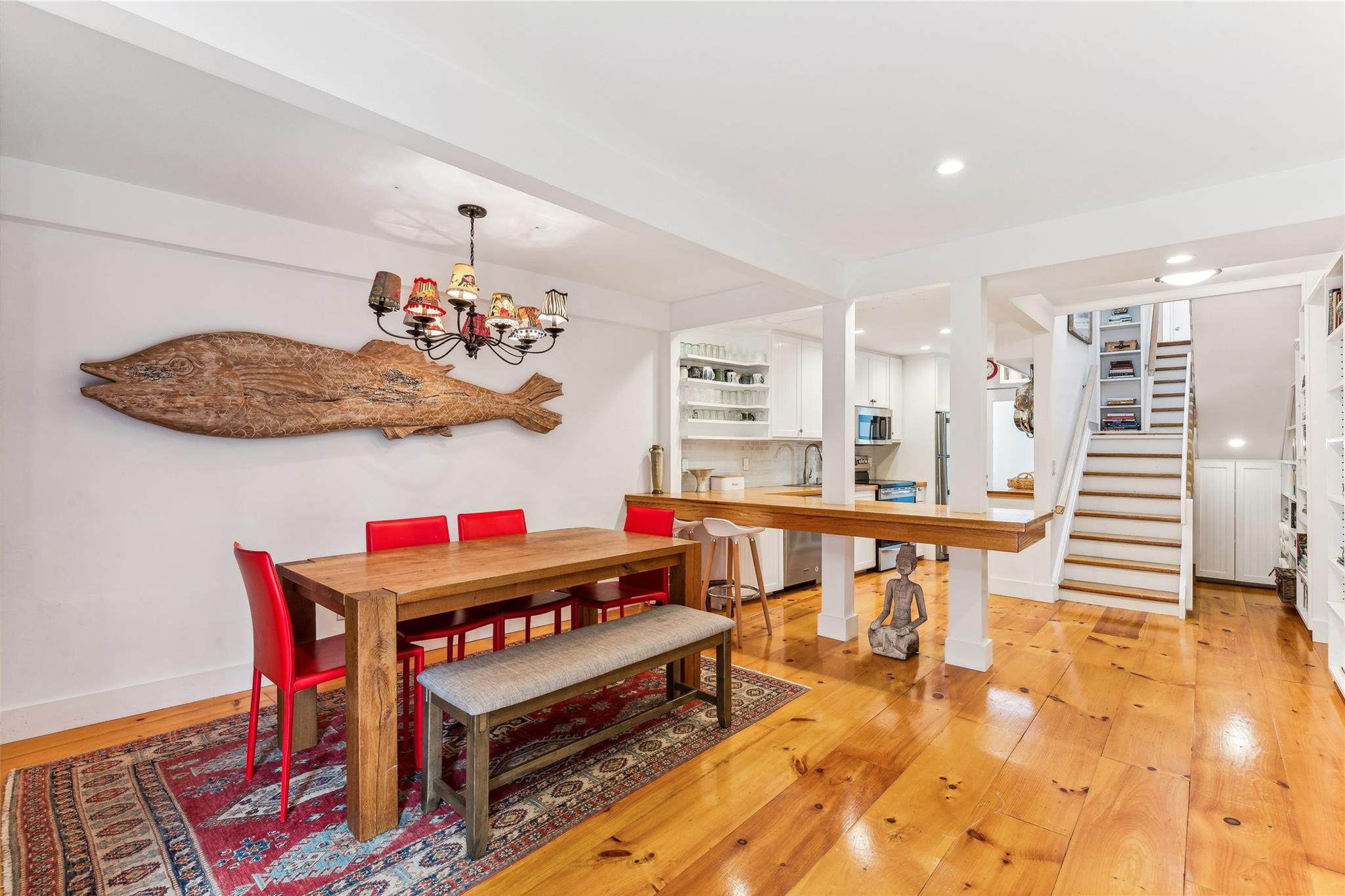 29 Fairway Pl Unit: 24
