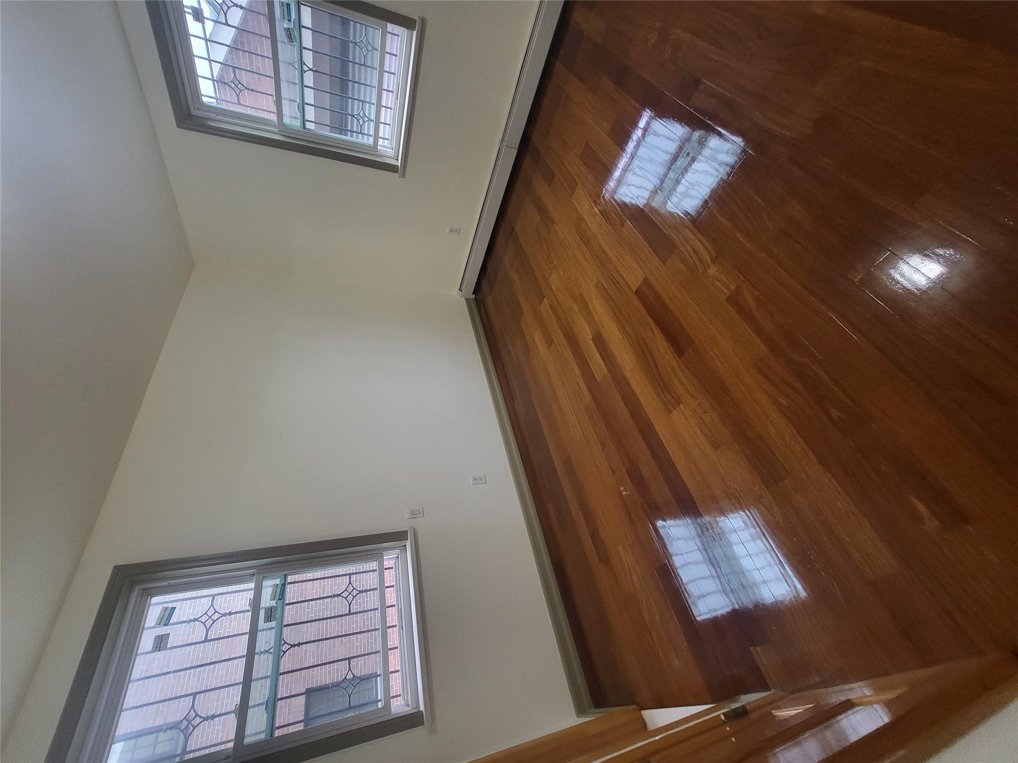 149-48 Delaware Ave Unit: 1st Floor