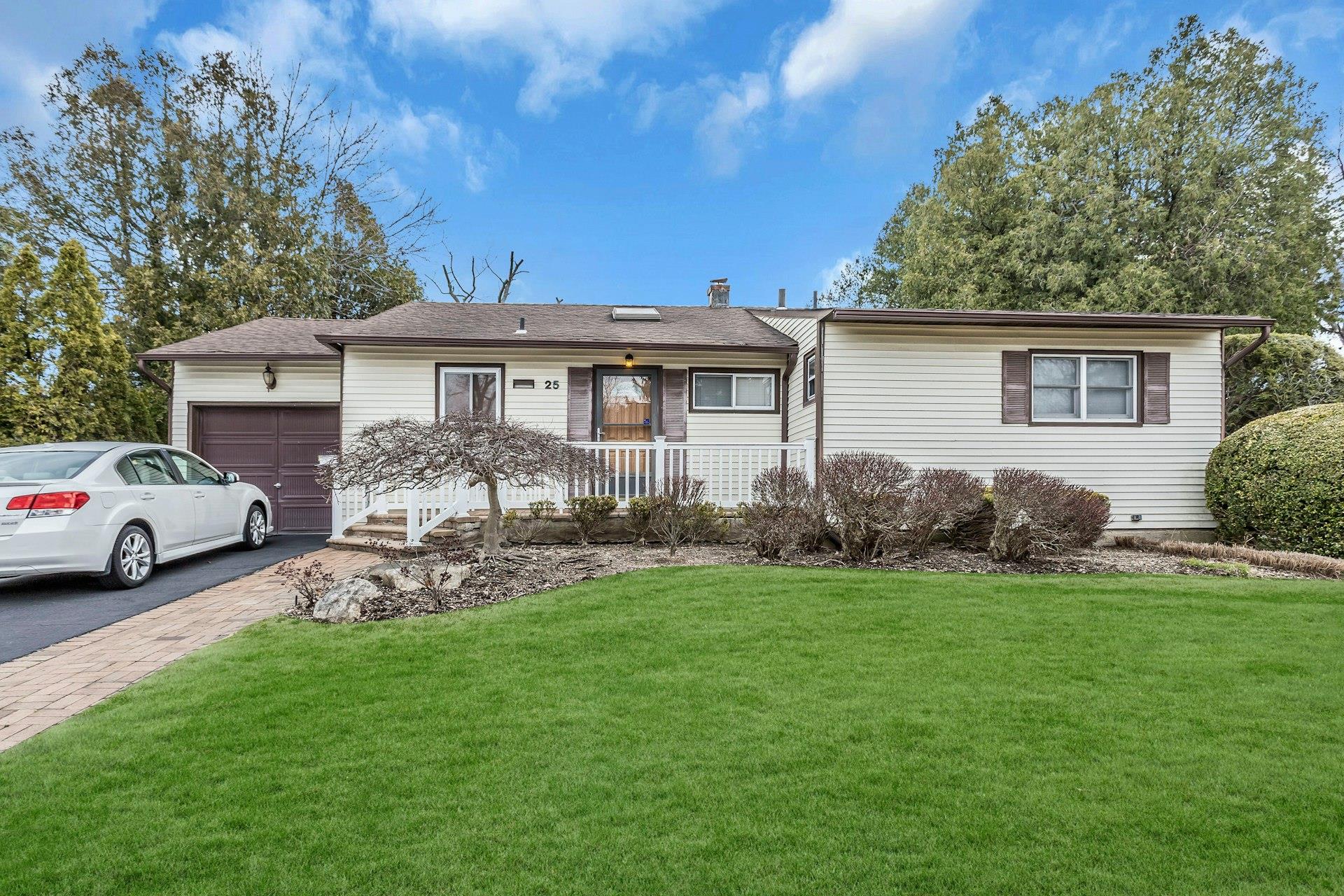 25 Mitchell Avenue
