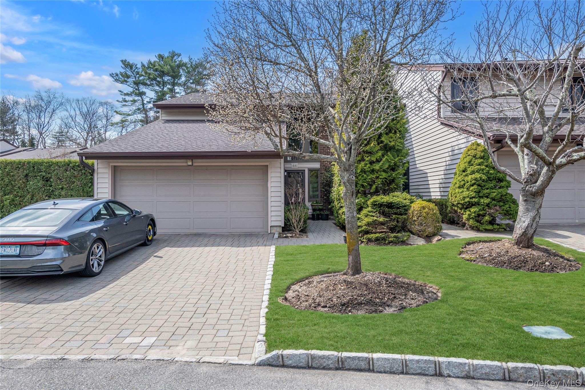 44 Maple Run Drive Unit: 44