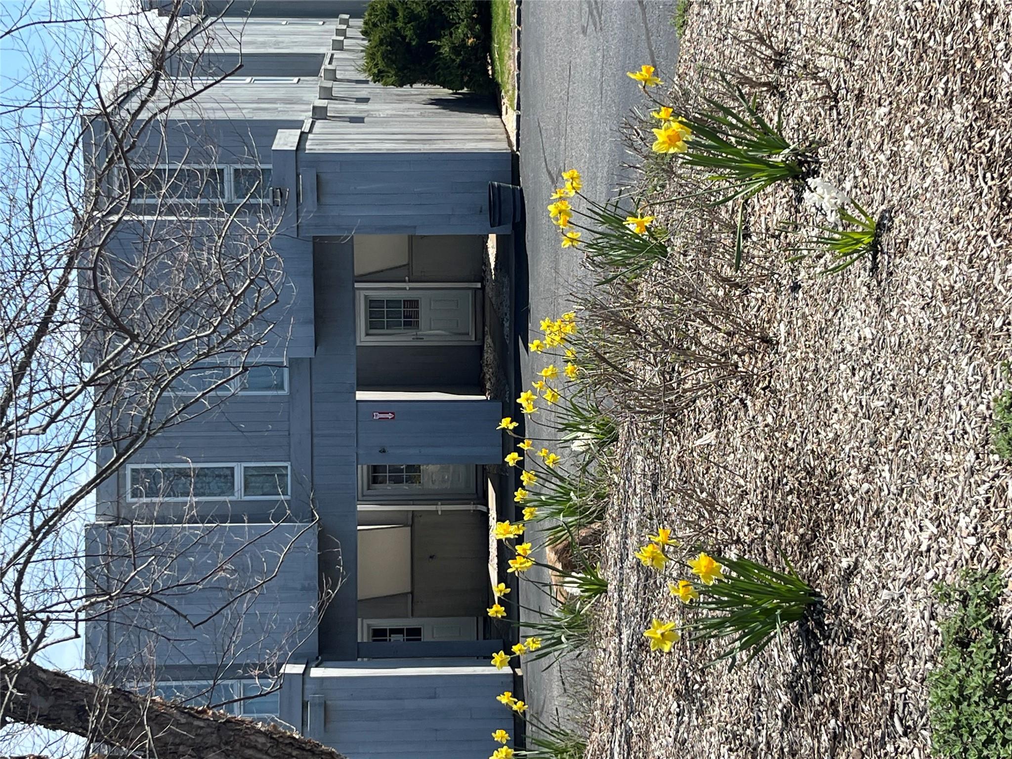 29 Fairway Place Unit: 14