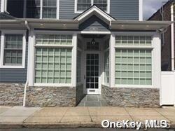 54 Roslyn Avenue