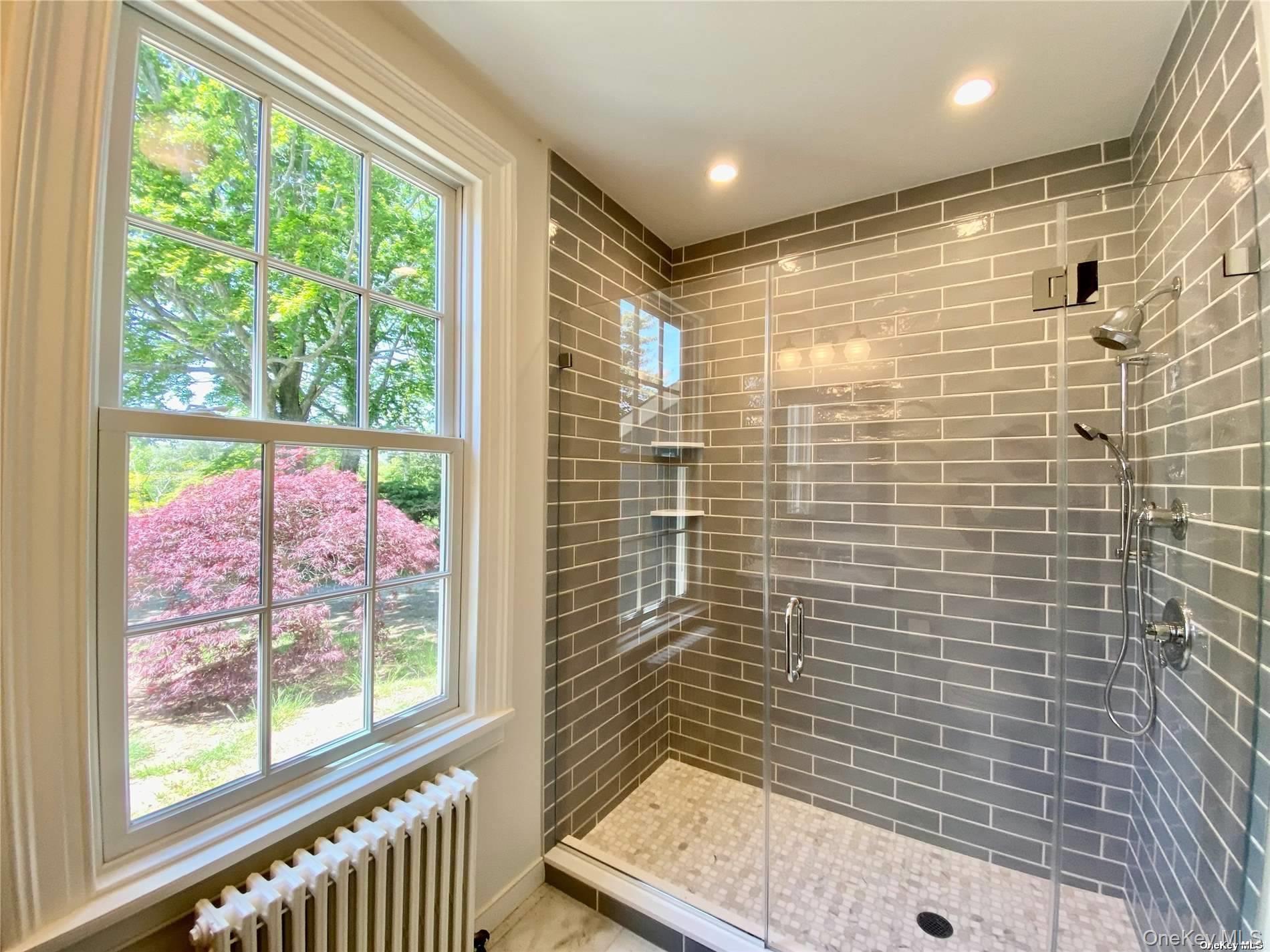 1685 Peconic Lane