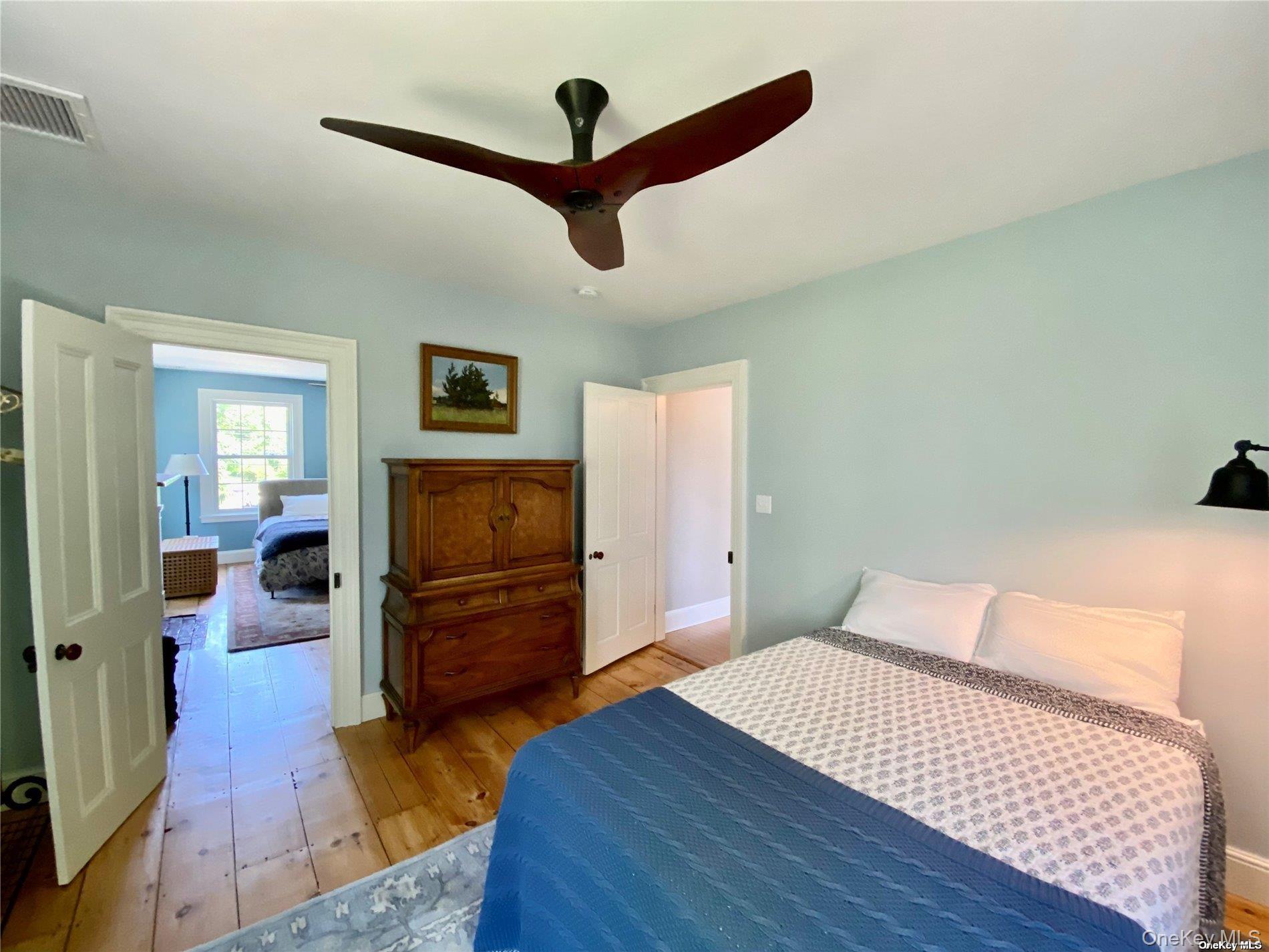 1685 Peconic Lane
