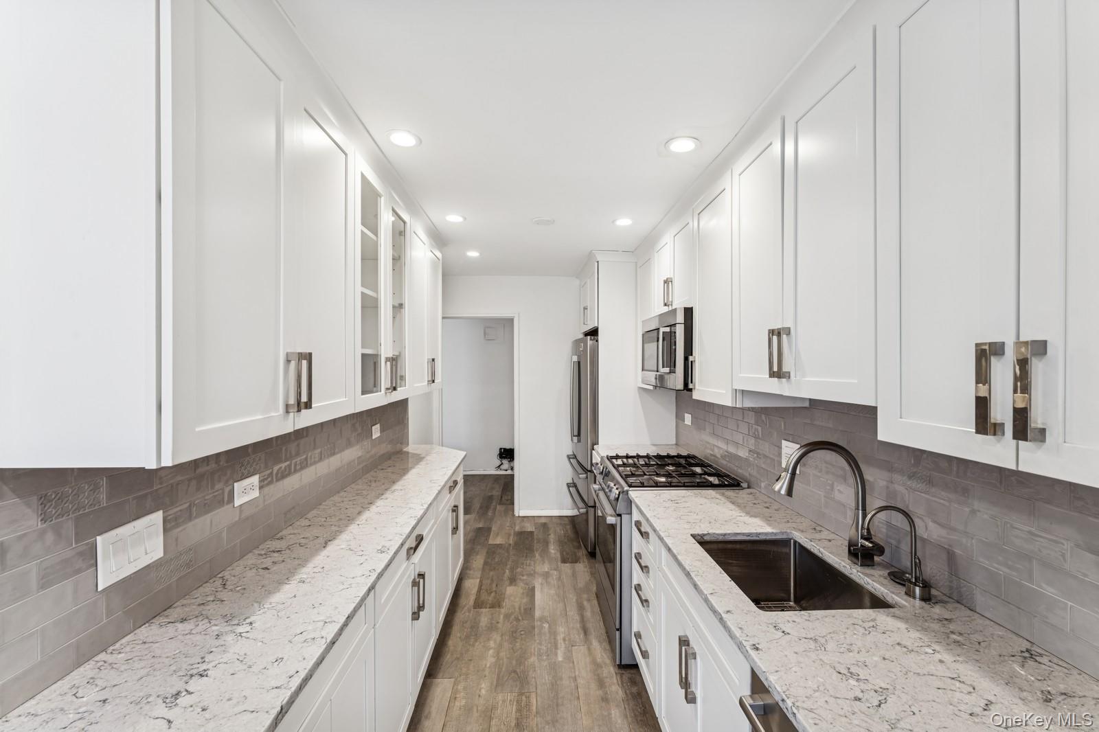 241-20 Northern Boulevard Unit: 2B