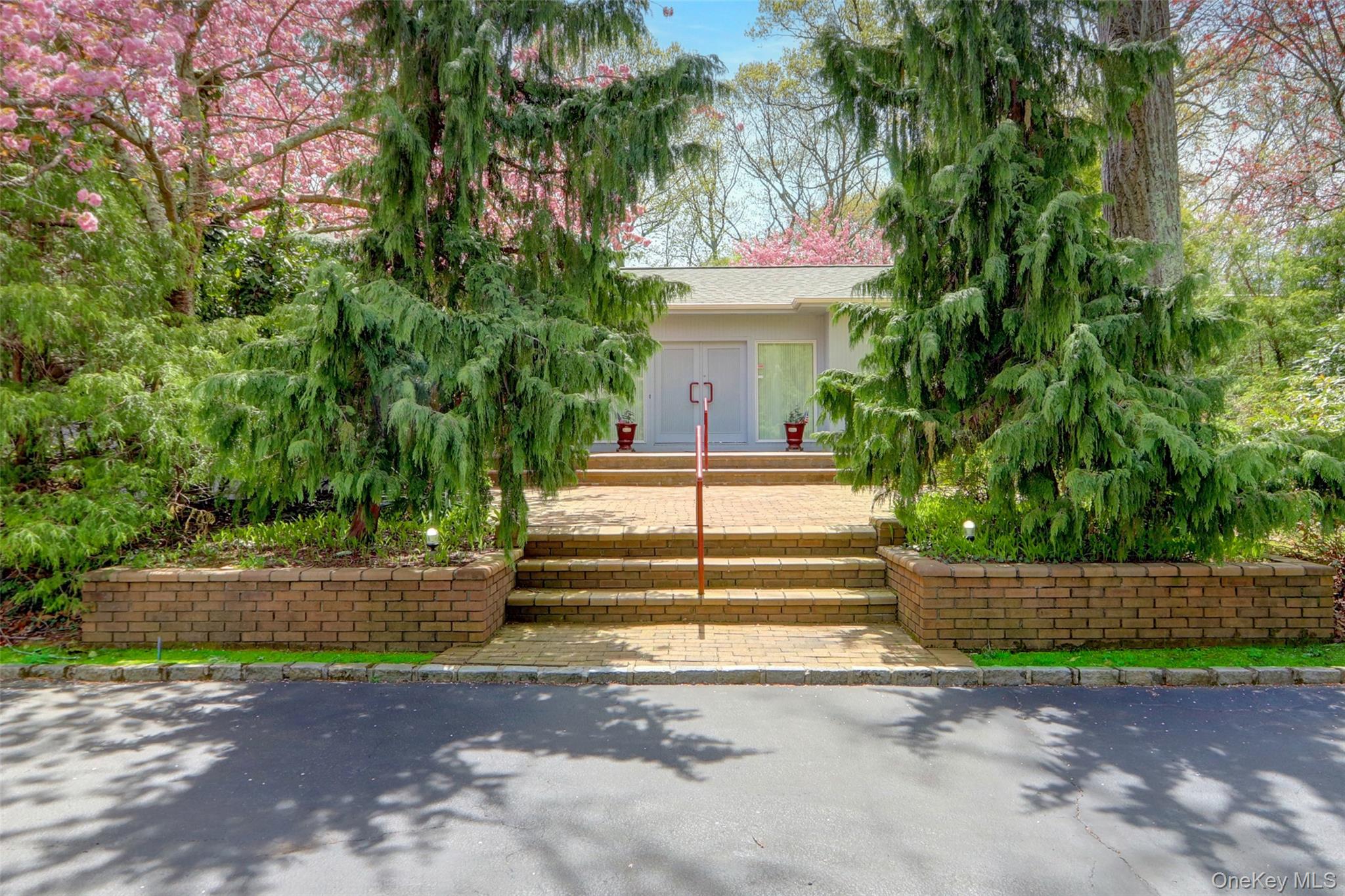 4 Old Homestead Road Unit: 4