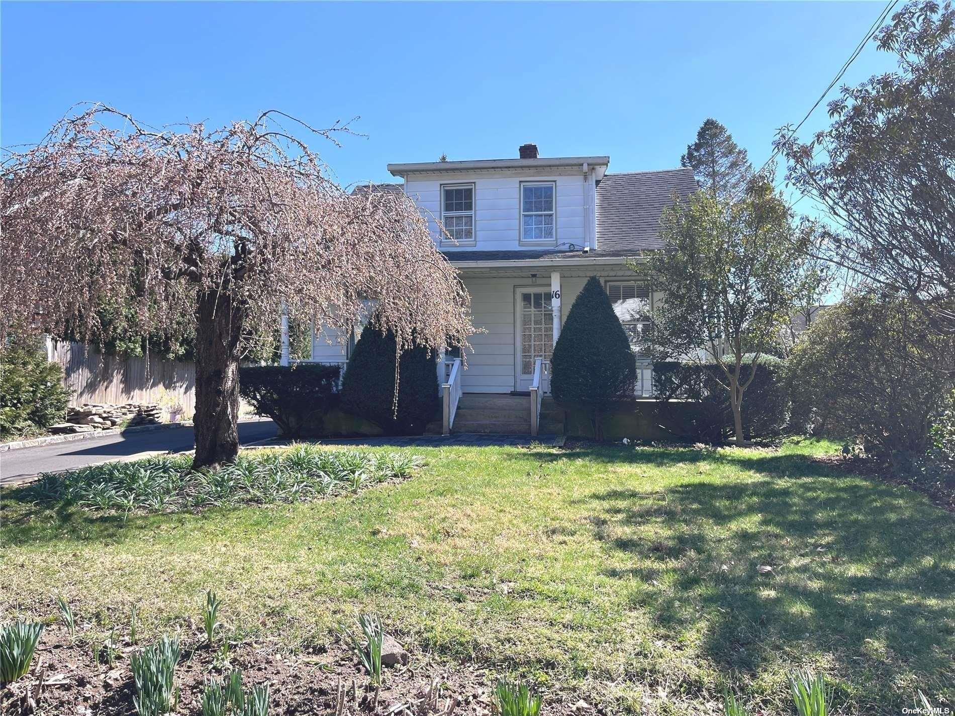 16 Underhill Avenue