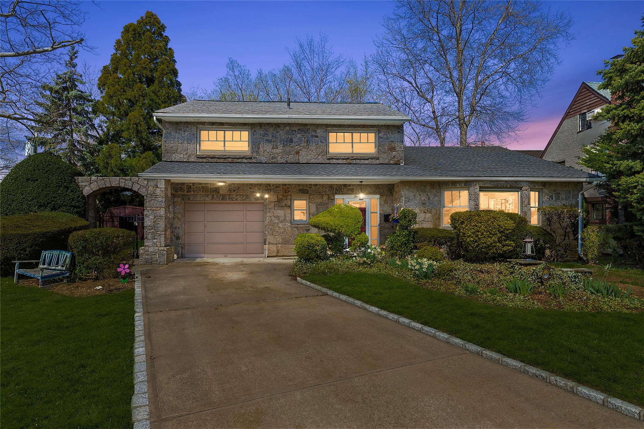 4 Oxford Place