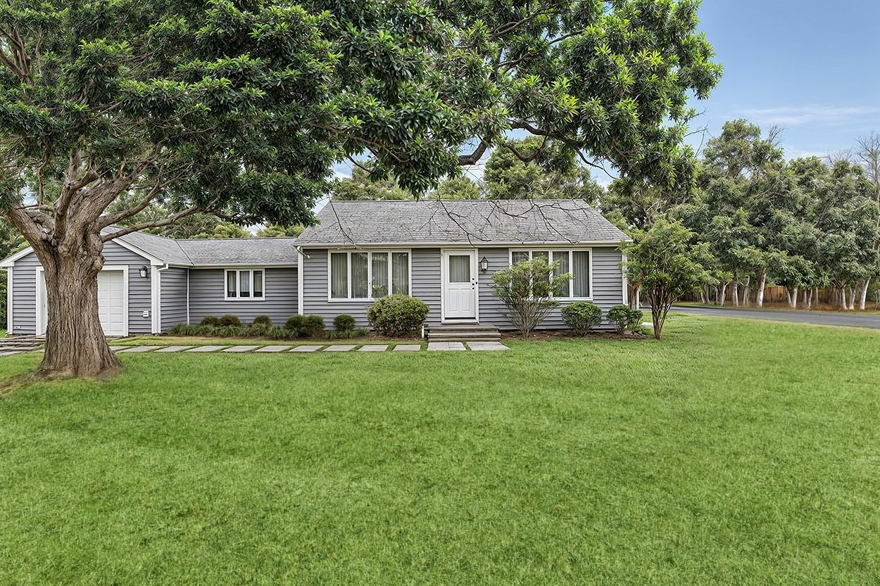 9 Gravel Hill Road