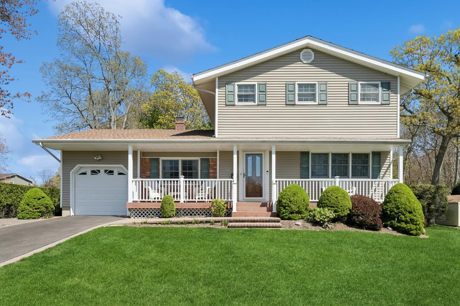 95 Steven Place