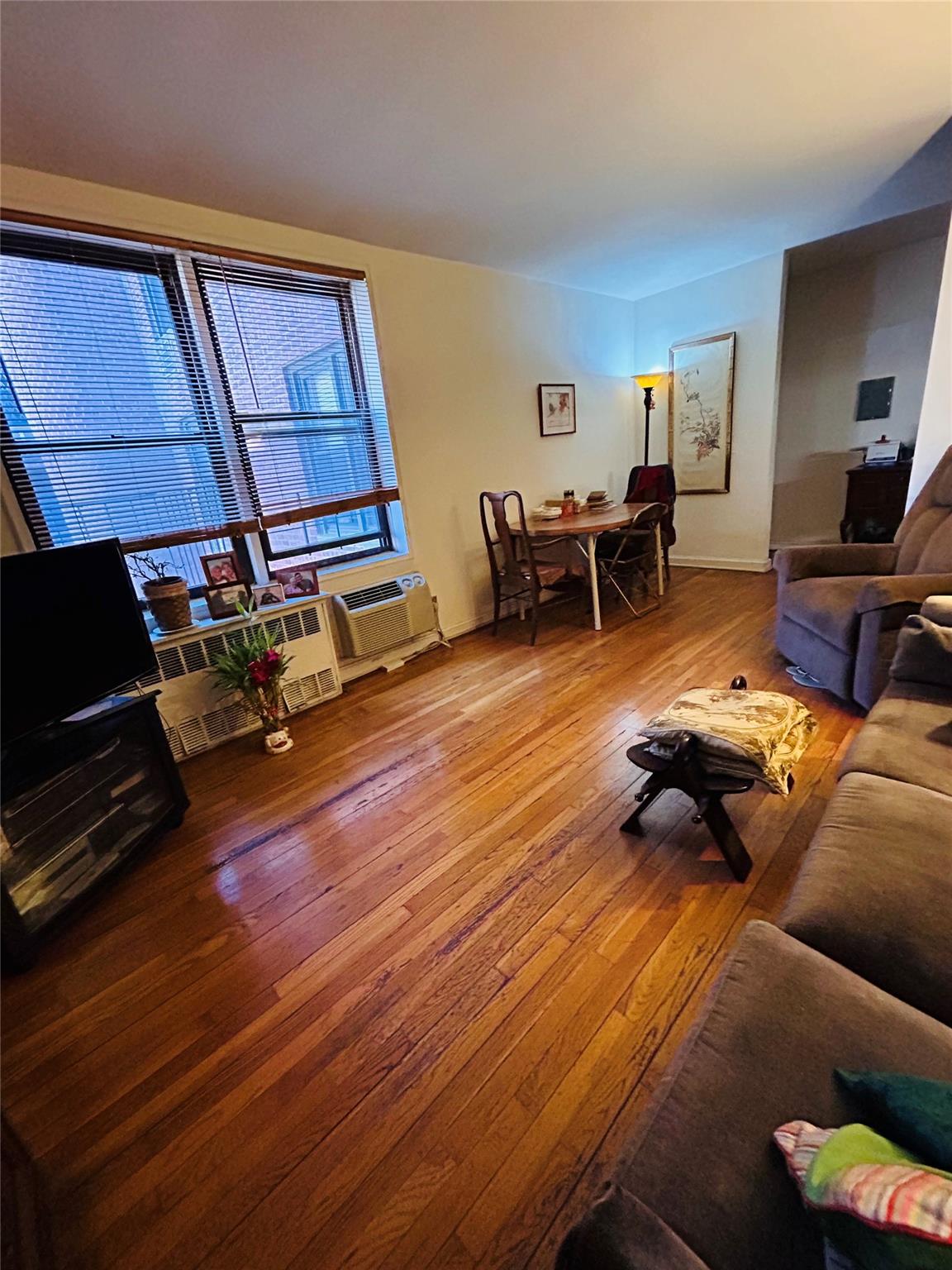 13705 Franklin Avenue Unit: 3J
