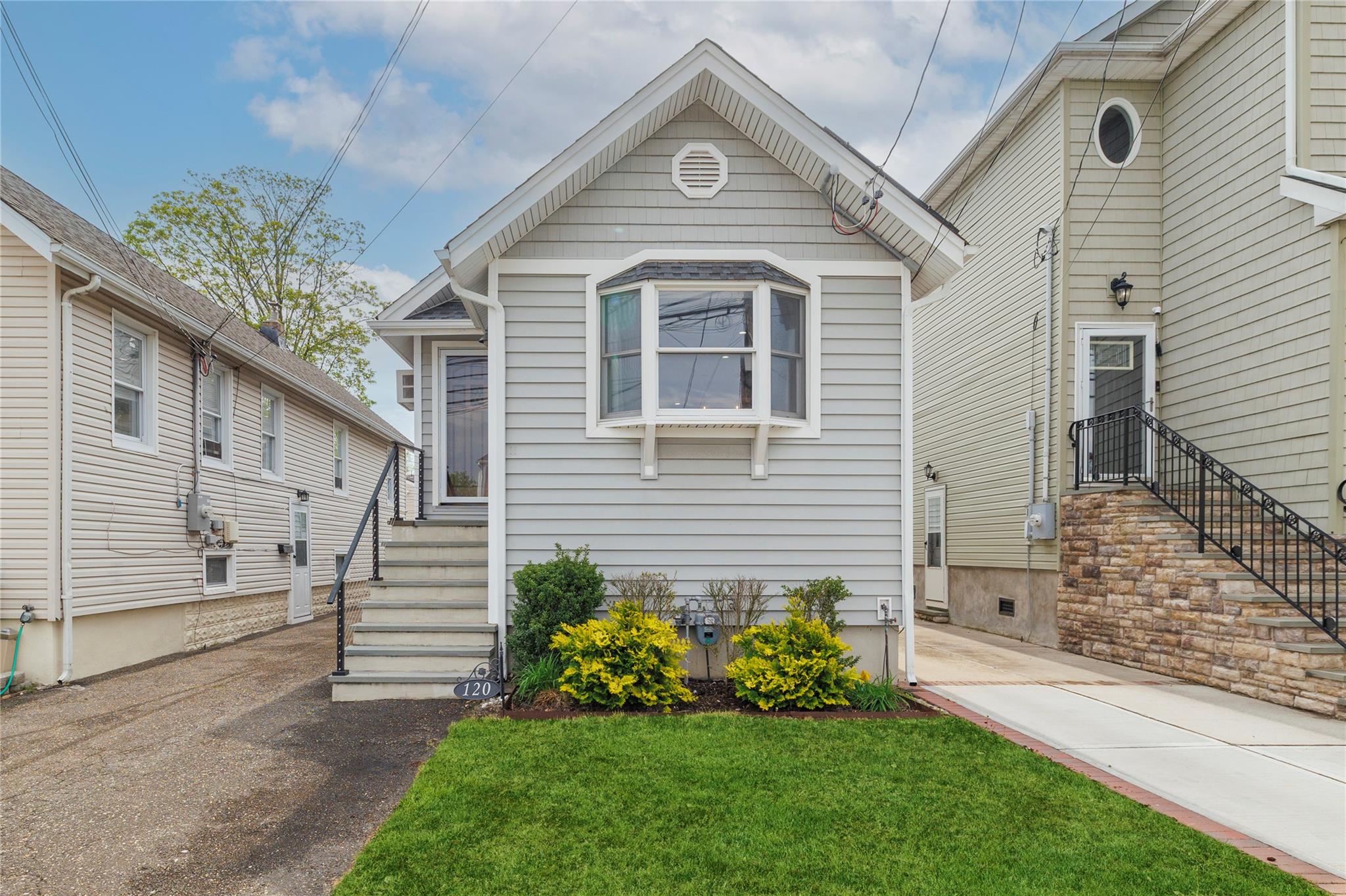 120 Lawson Avenue