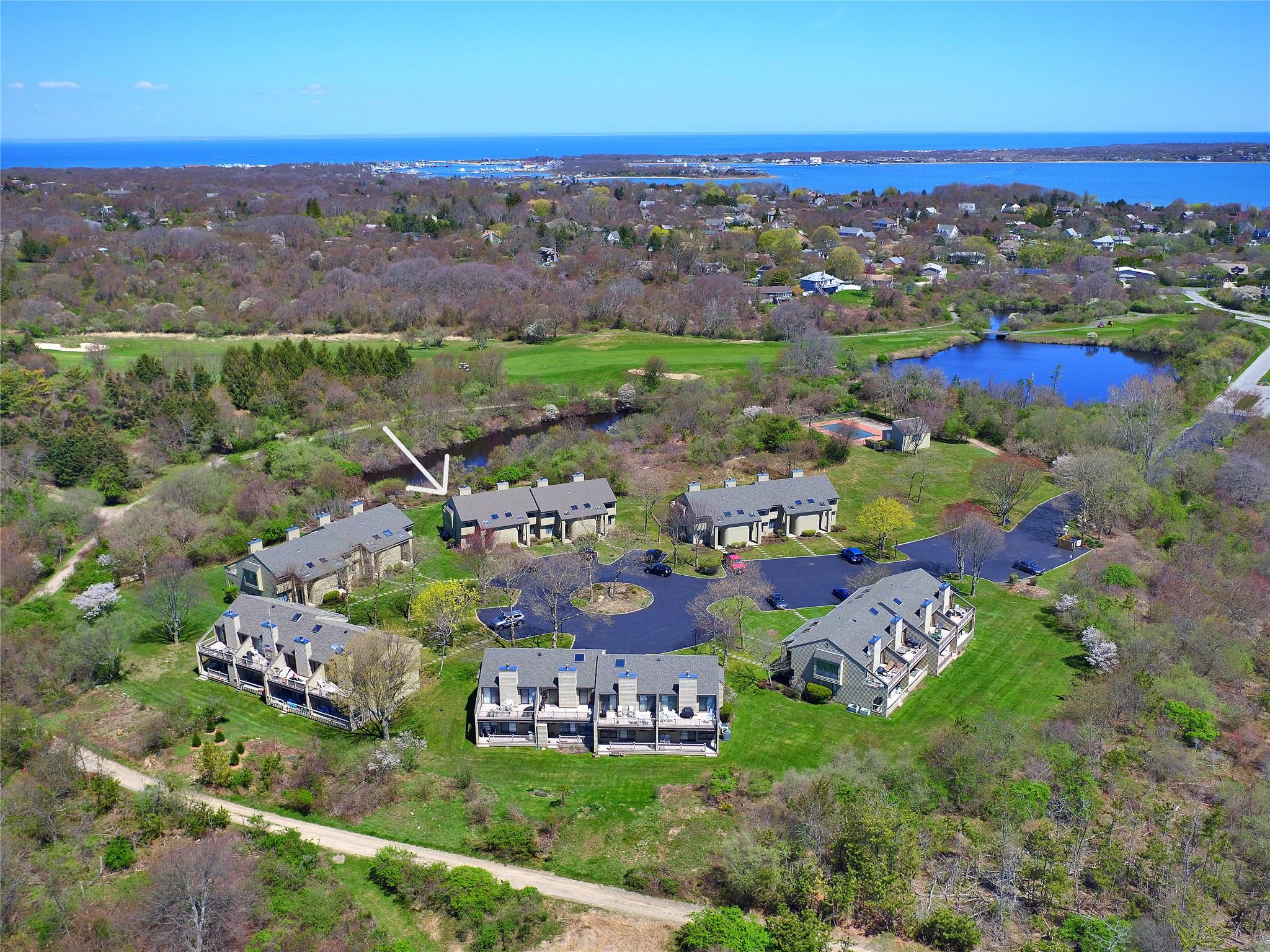 52 Fairway Place Unit: 5