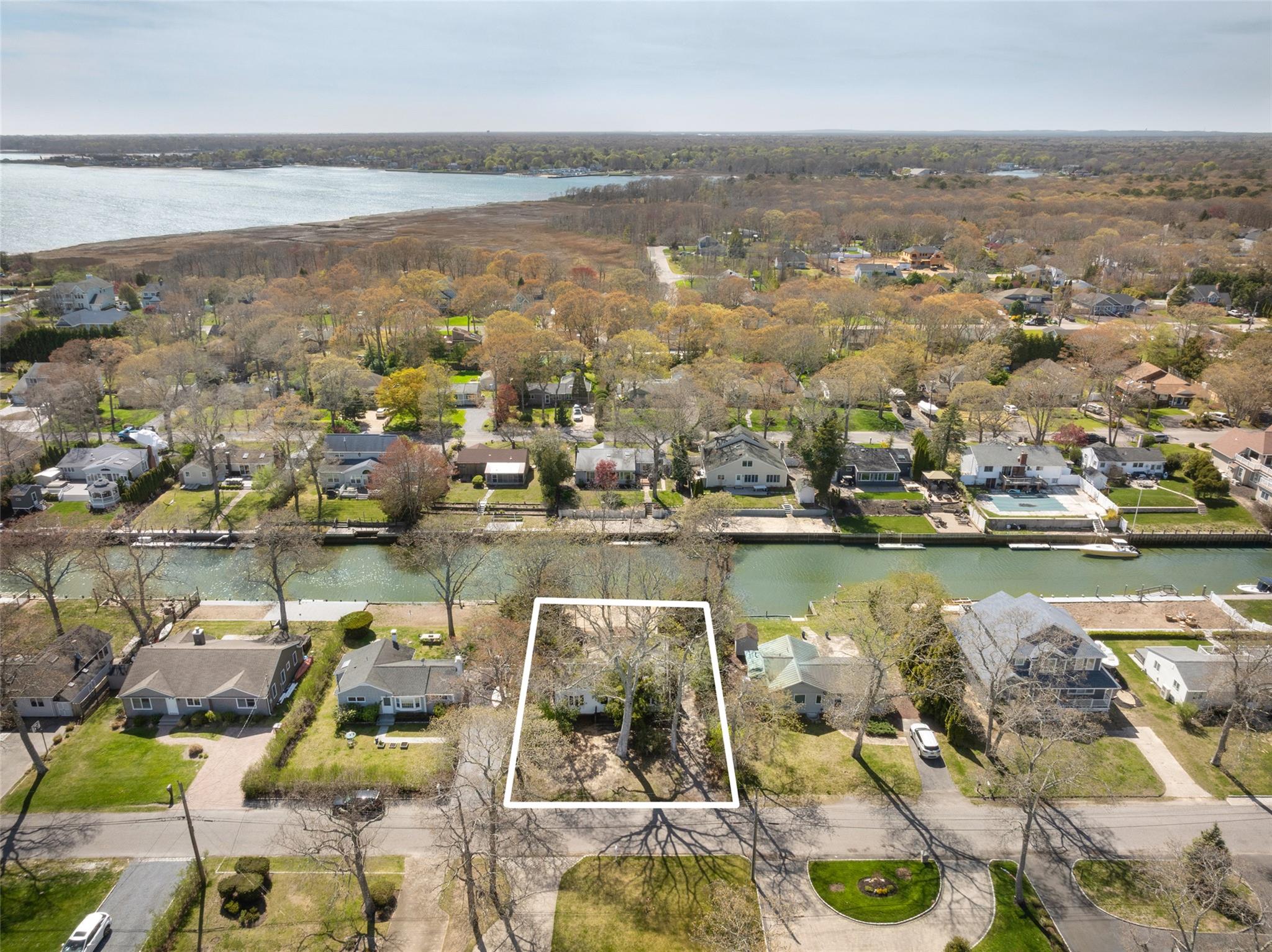 12 Tarpon Road