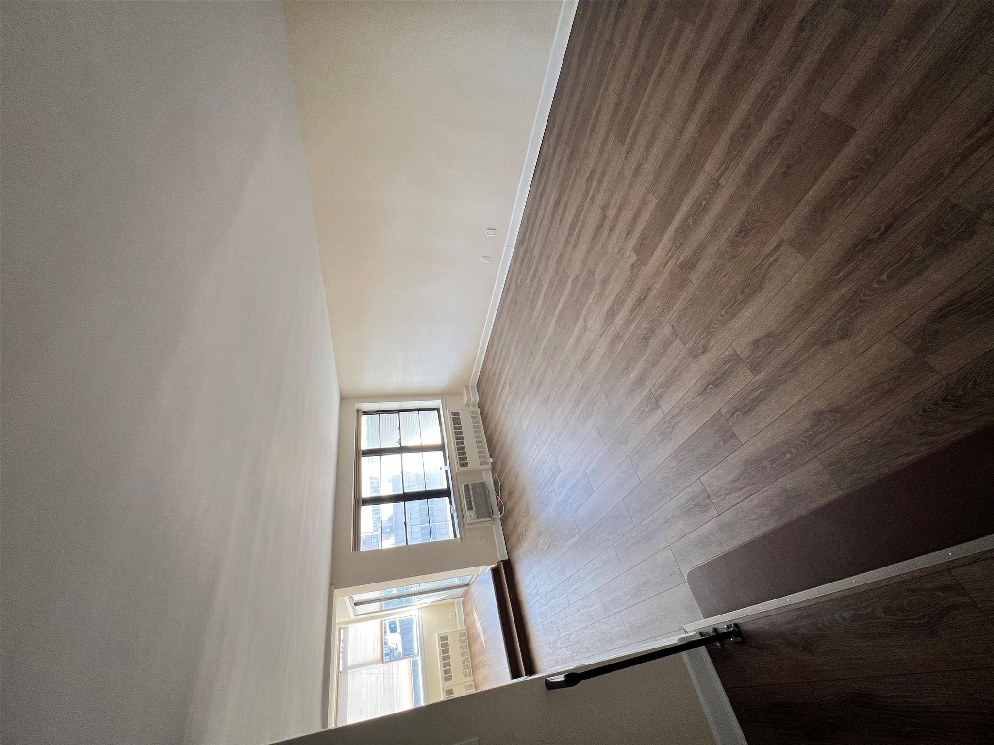 190 First Street Unit: 5B