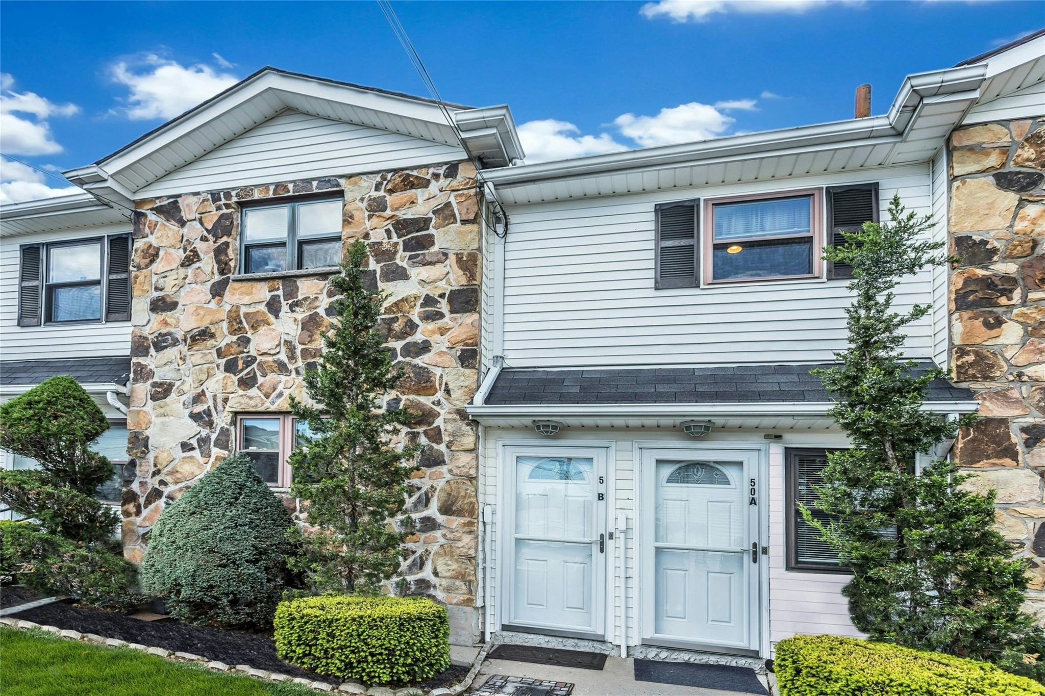 50 Bradley Court Unit: 52