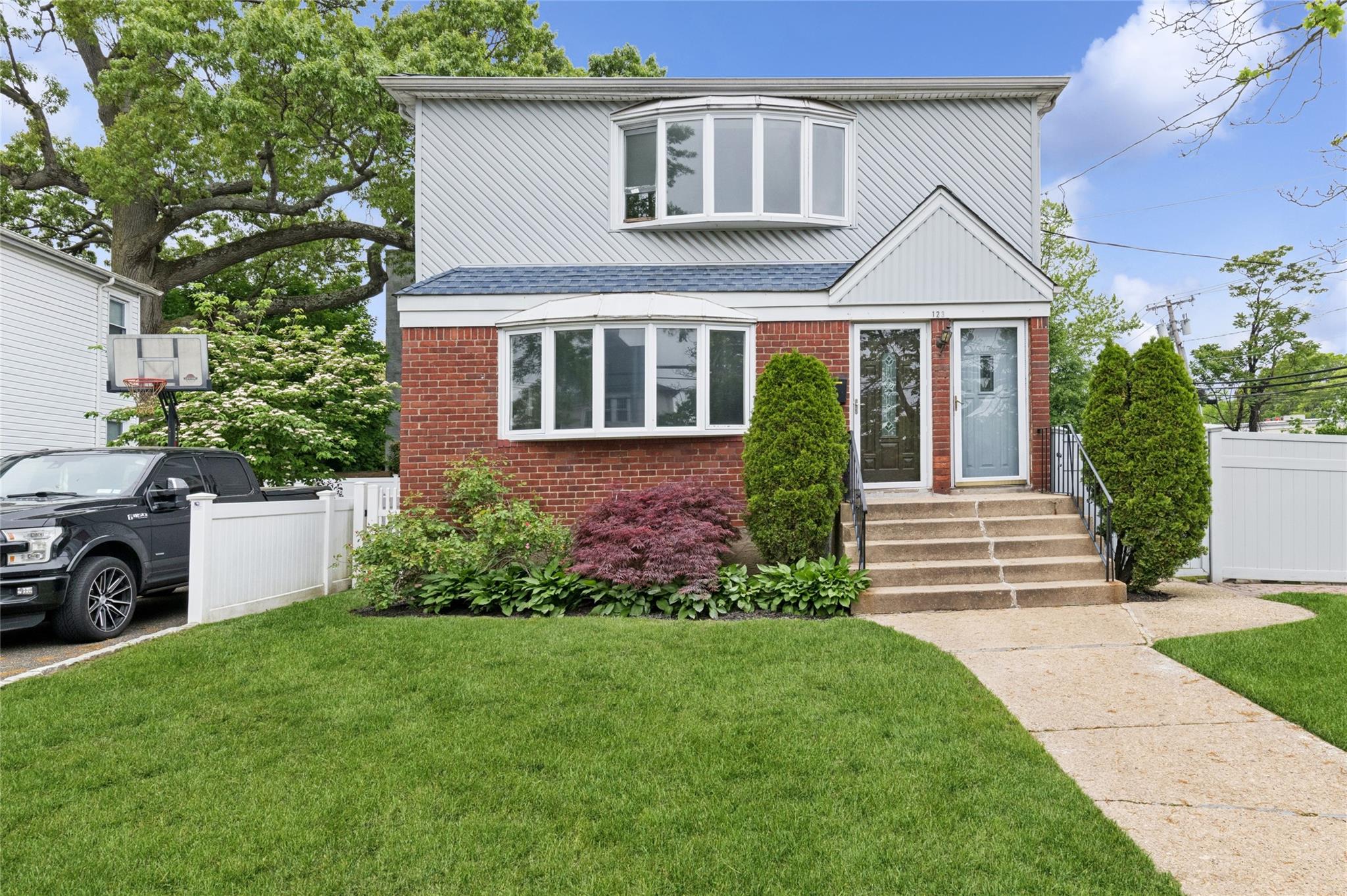 123 Denton Avenue