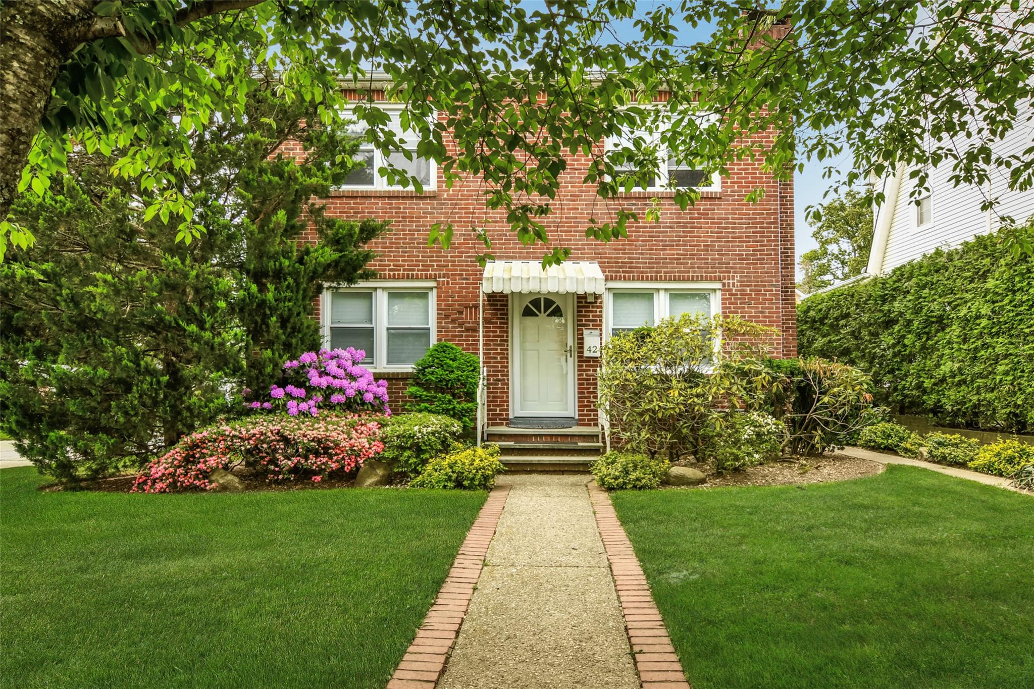 42 Beechwood Avenue Unit: 1st Fl