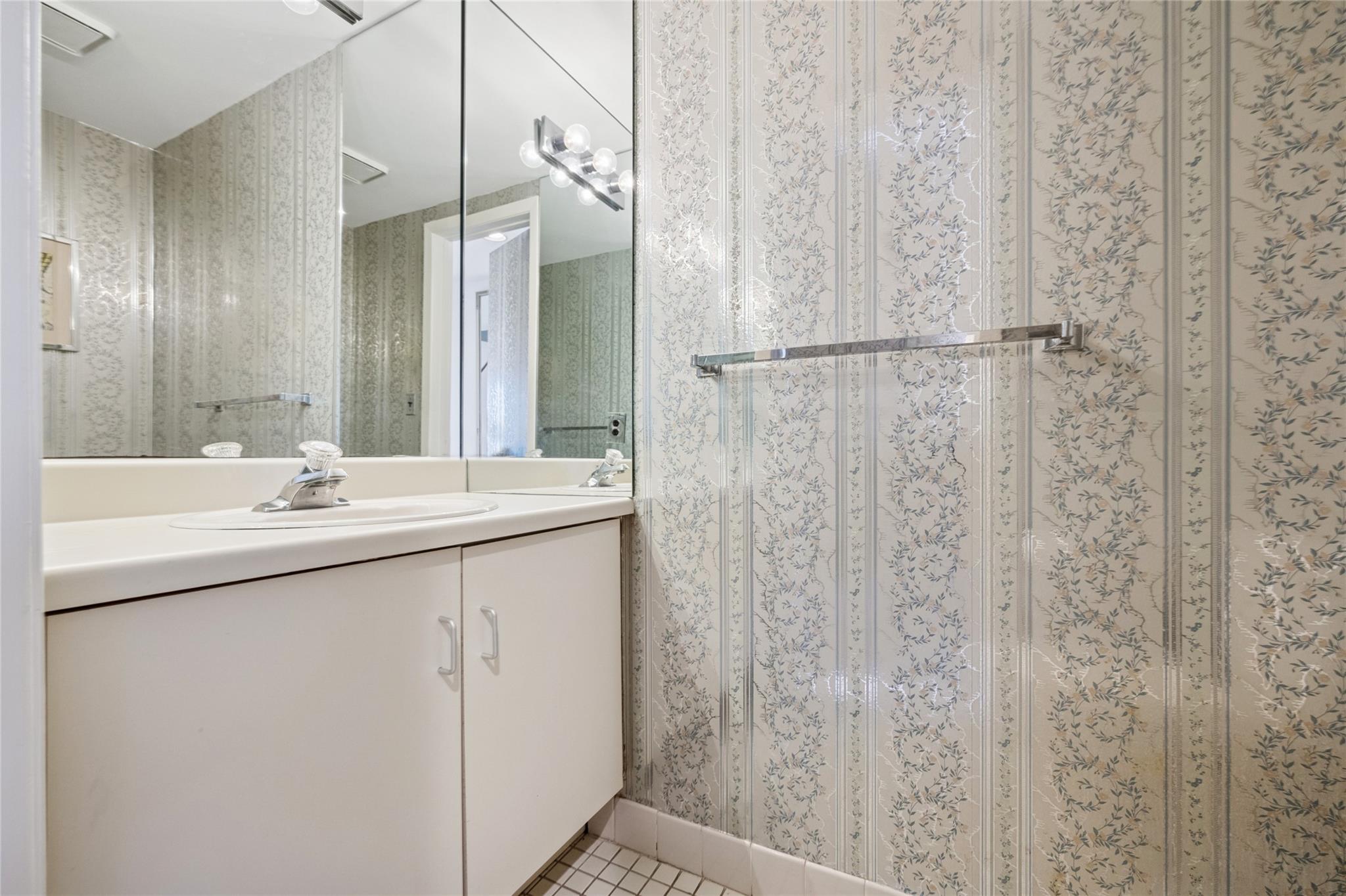 100 Daly Boulevard Unit: 2605