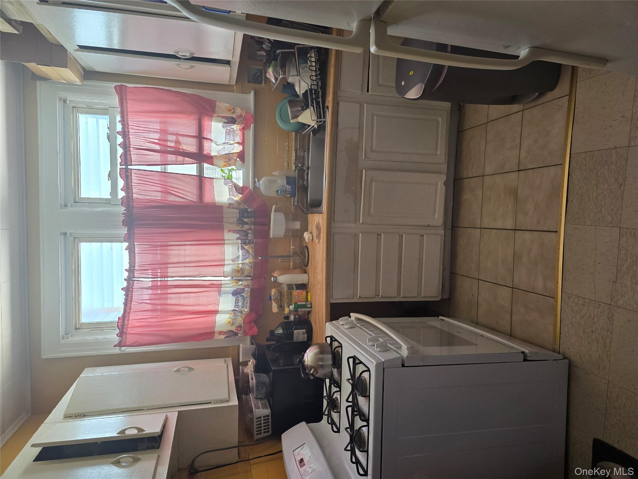 109-73 Francis Lewis Boulevard Unit: 2