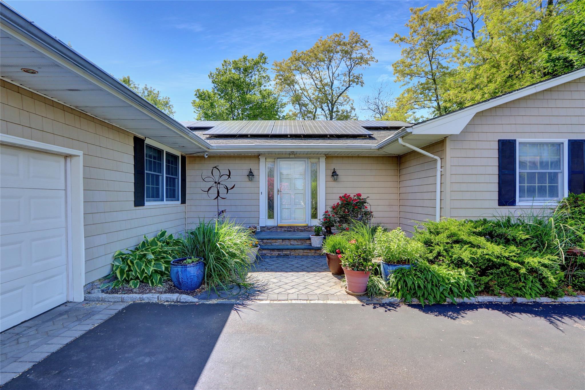 12 Bridle Path Lane