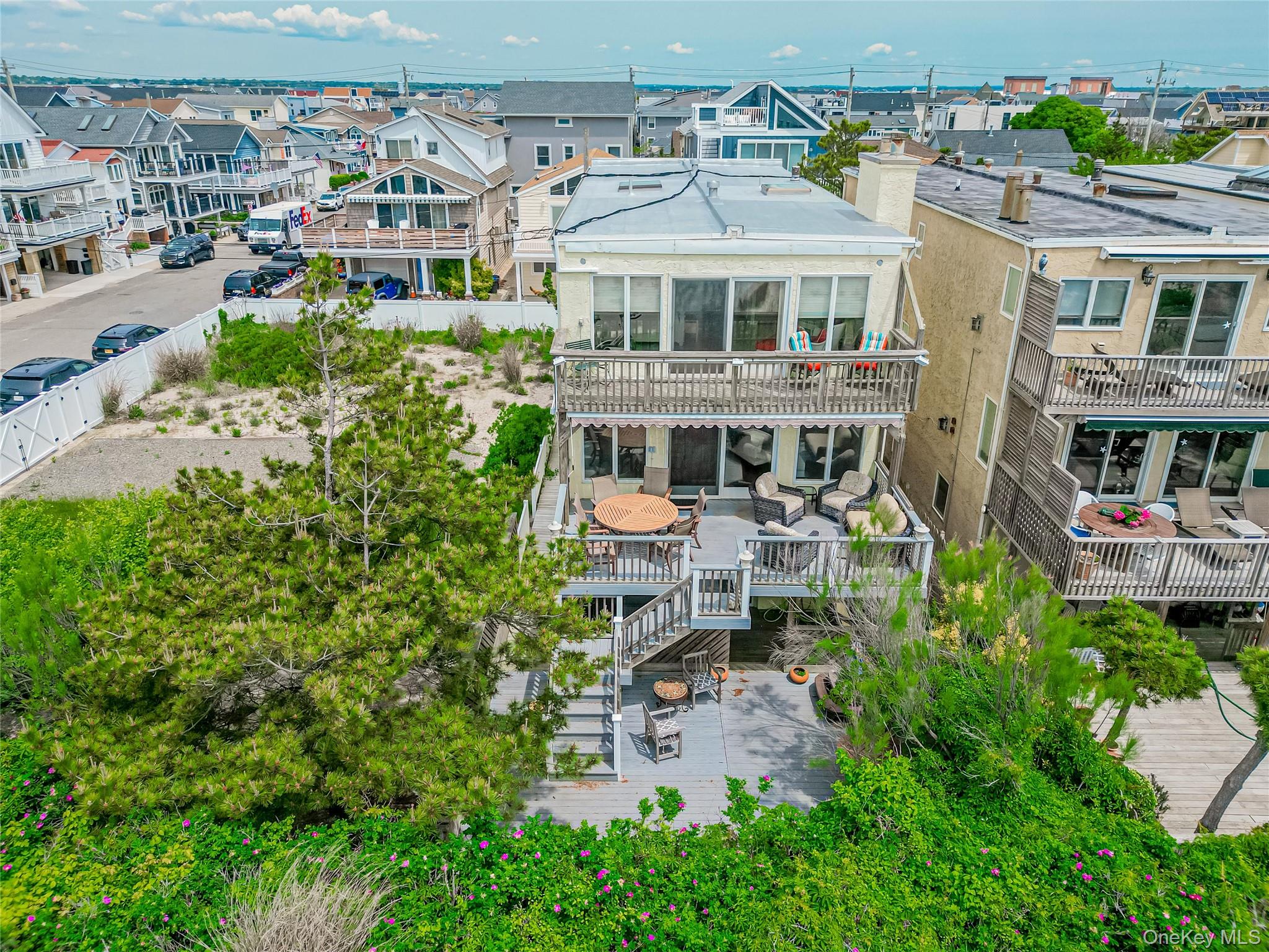 931 Oceanfront Street