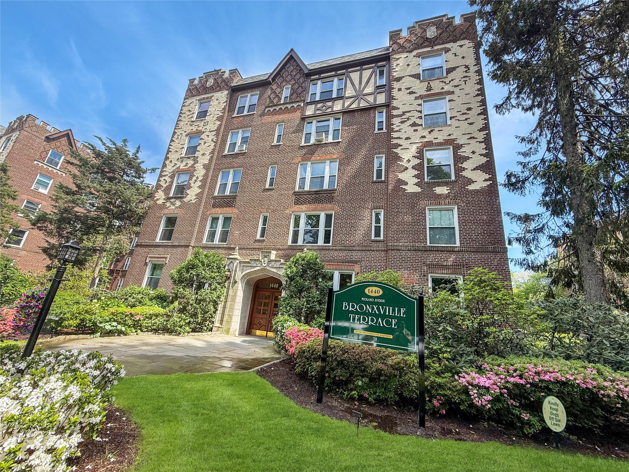 1440 Midland Unit: 5F