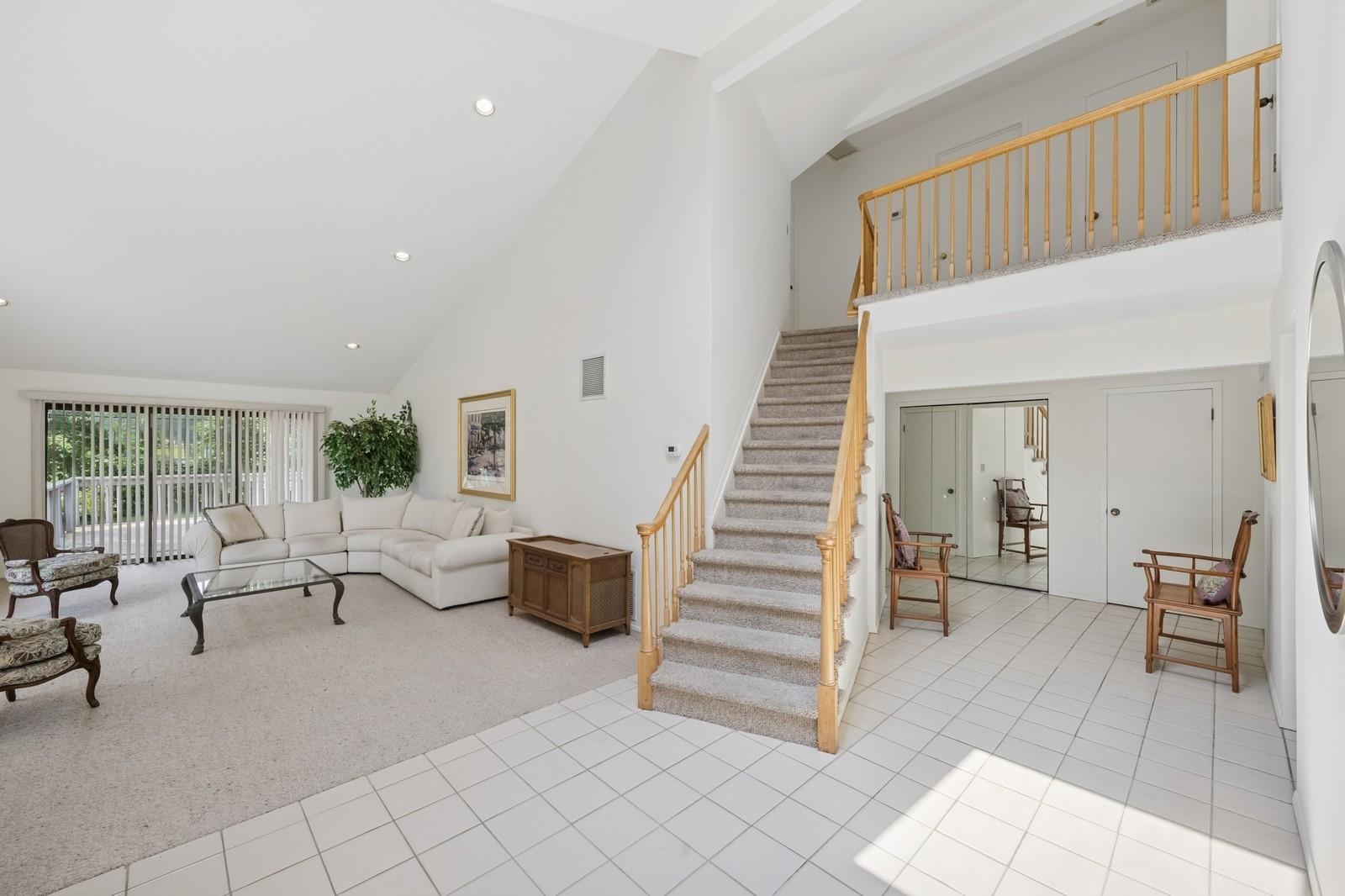 15 Augusta Lane