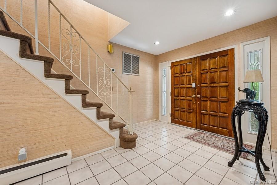 764 Sherwood Court