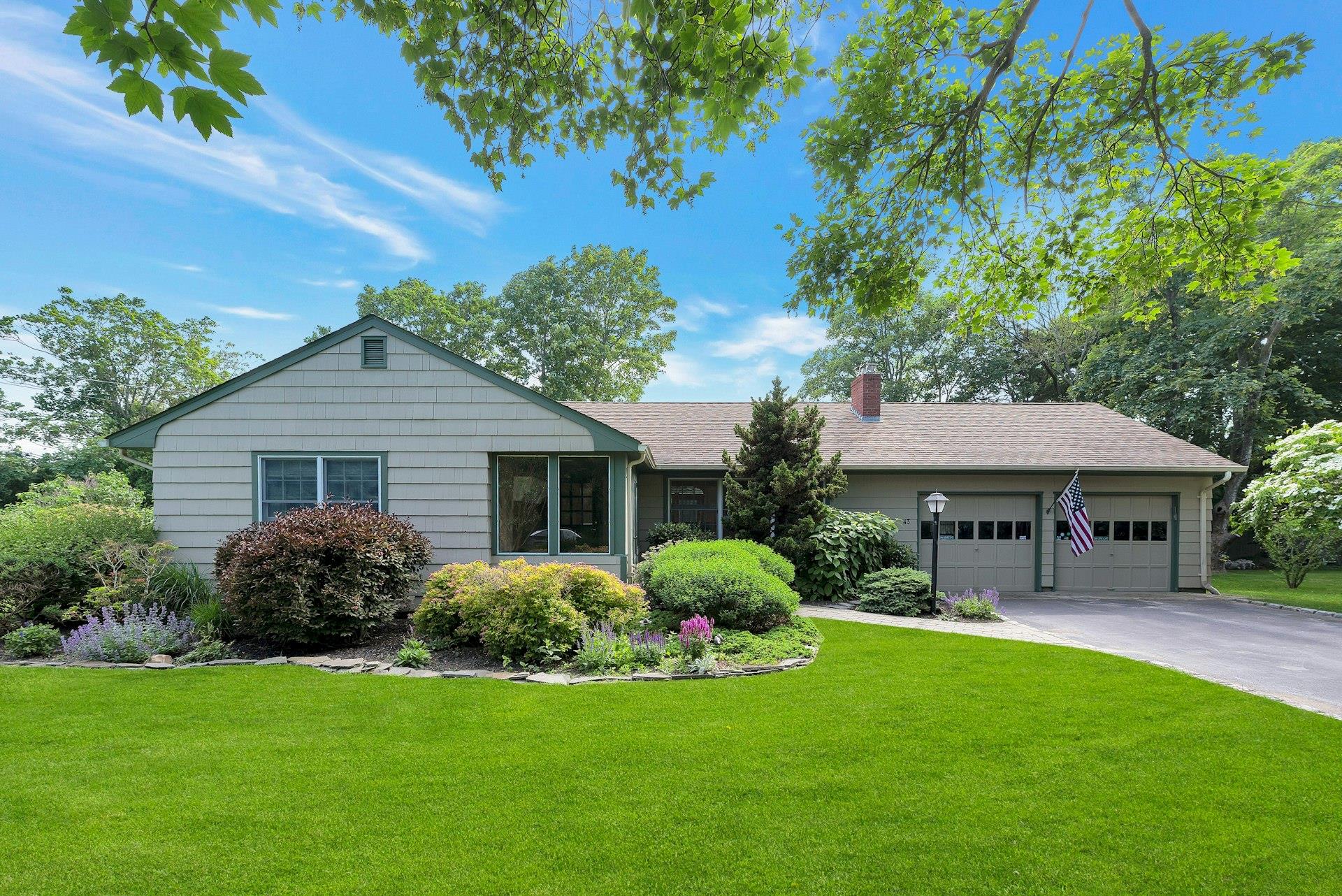 43 Sound Road