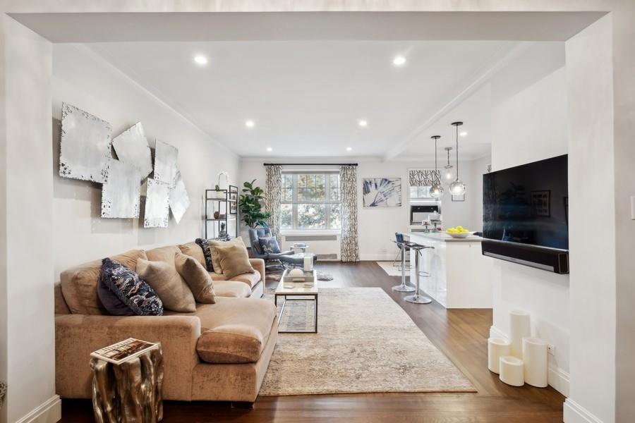 77-34 113th Street Unit: 6H
