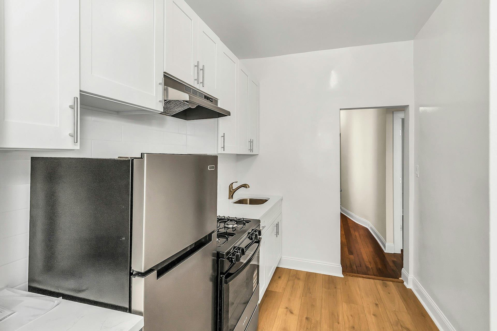 25-34 42nd Street