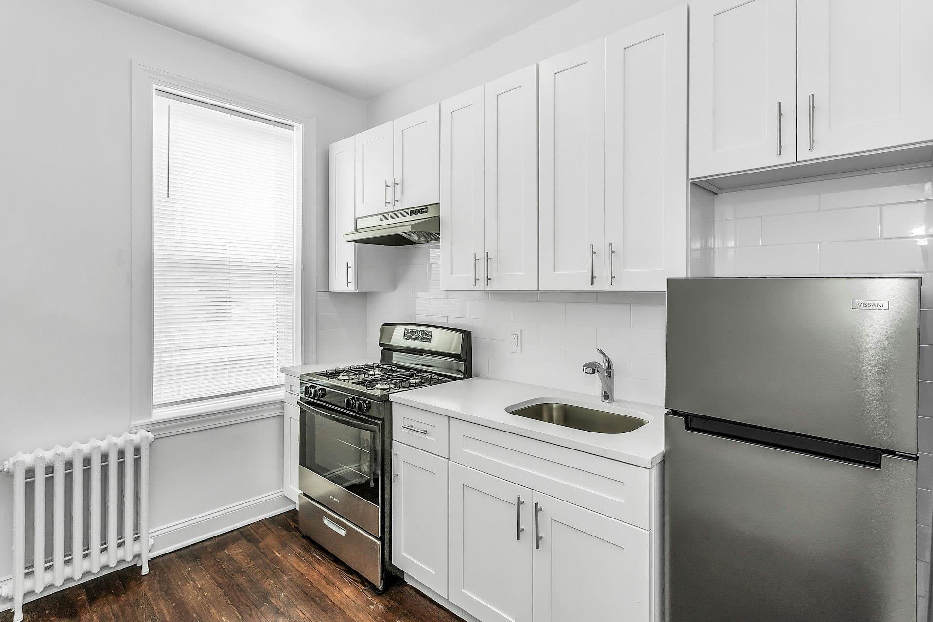 25-34 42nd Street