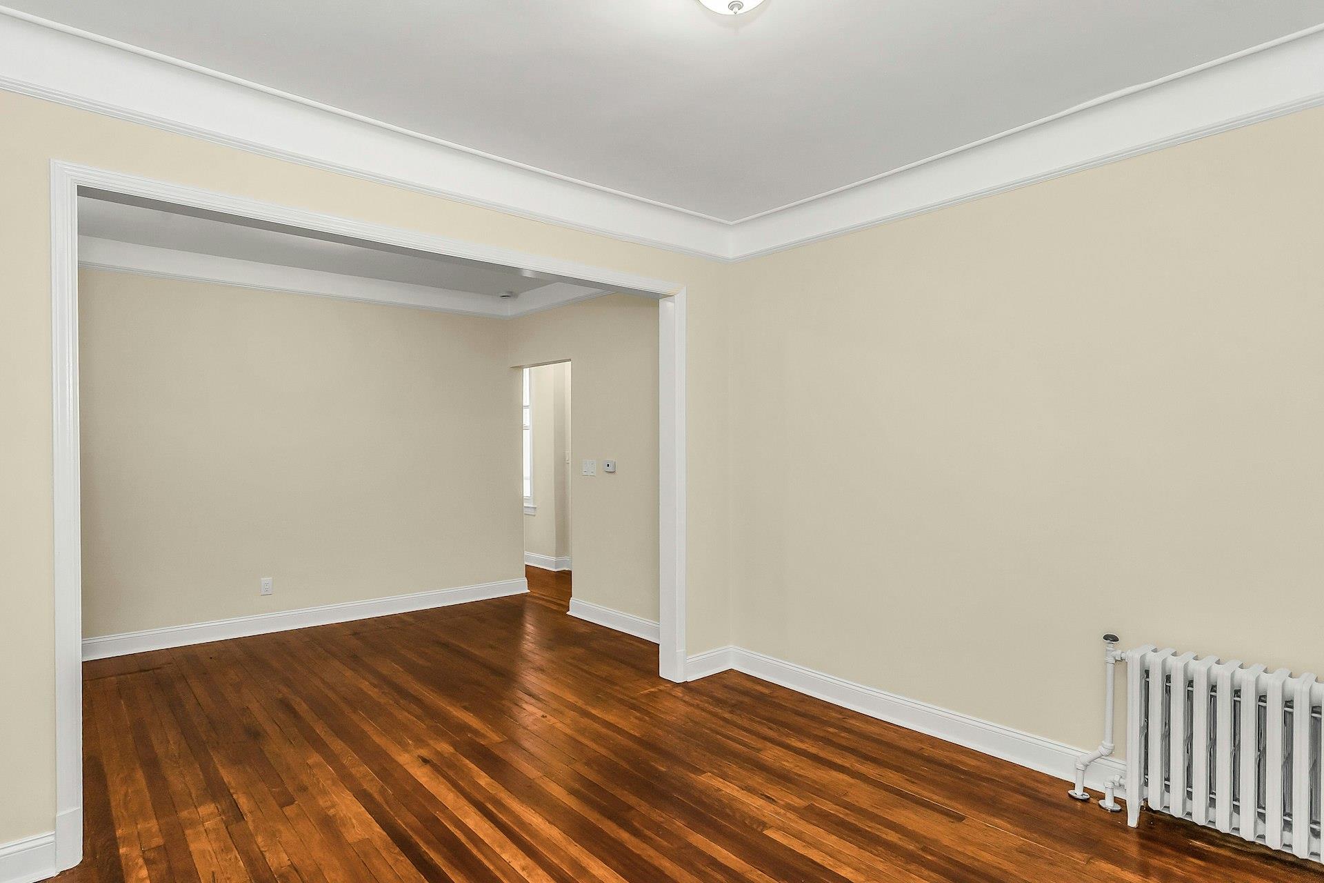 25-34 42nd Street