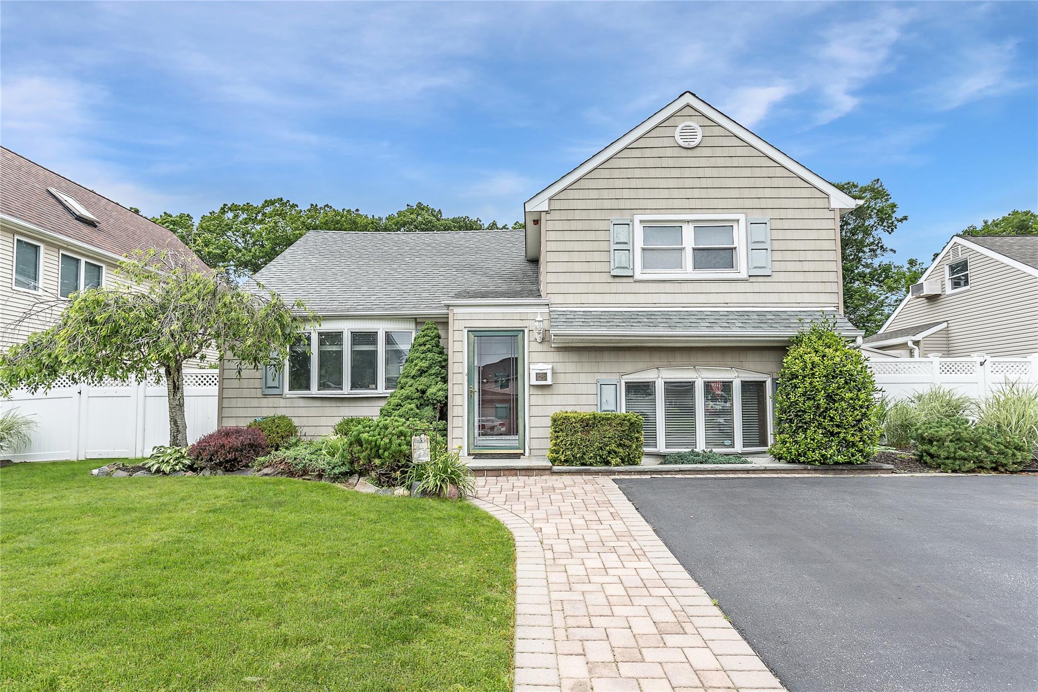15 Poplar Street