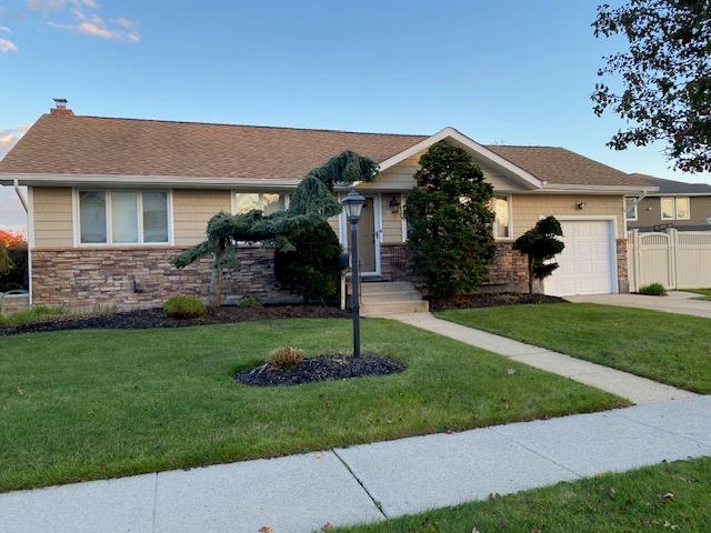 4 Gloria Place