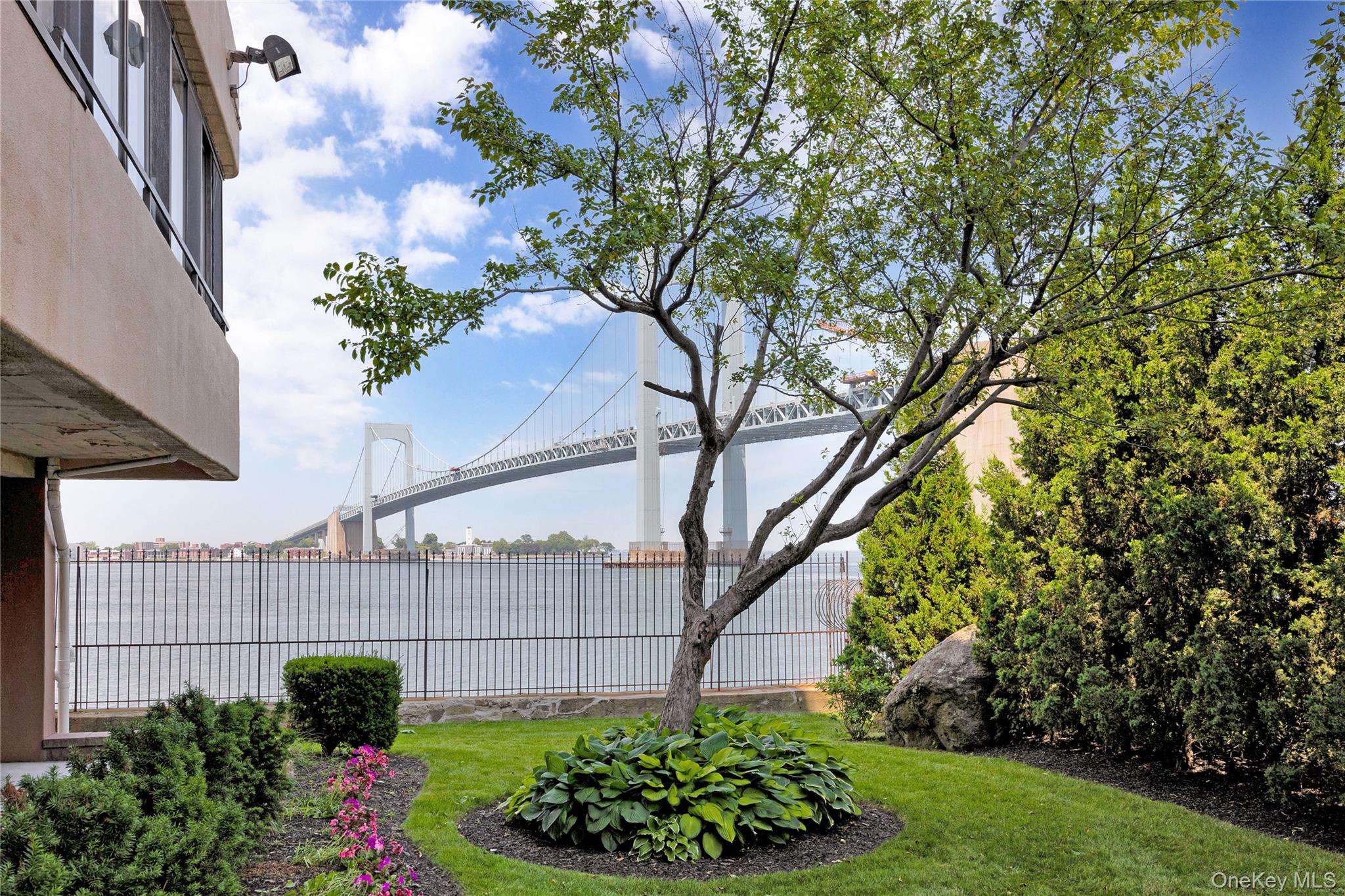 166-41 Powells Cove Boulevard Unit: 6A