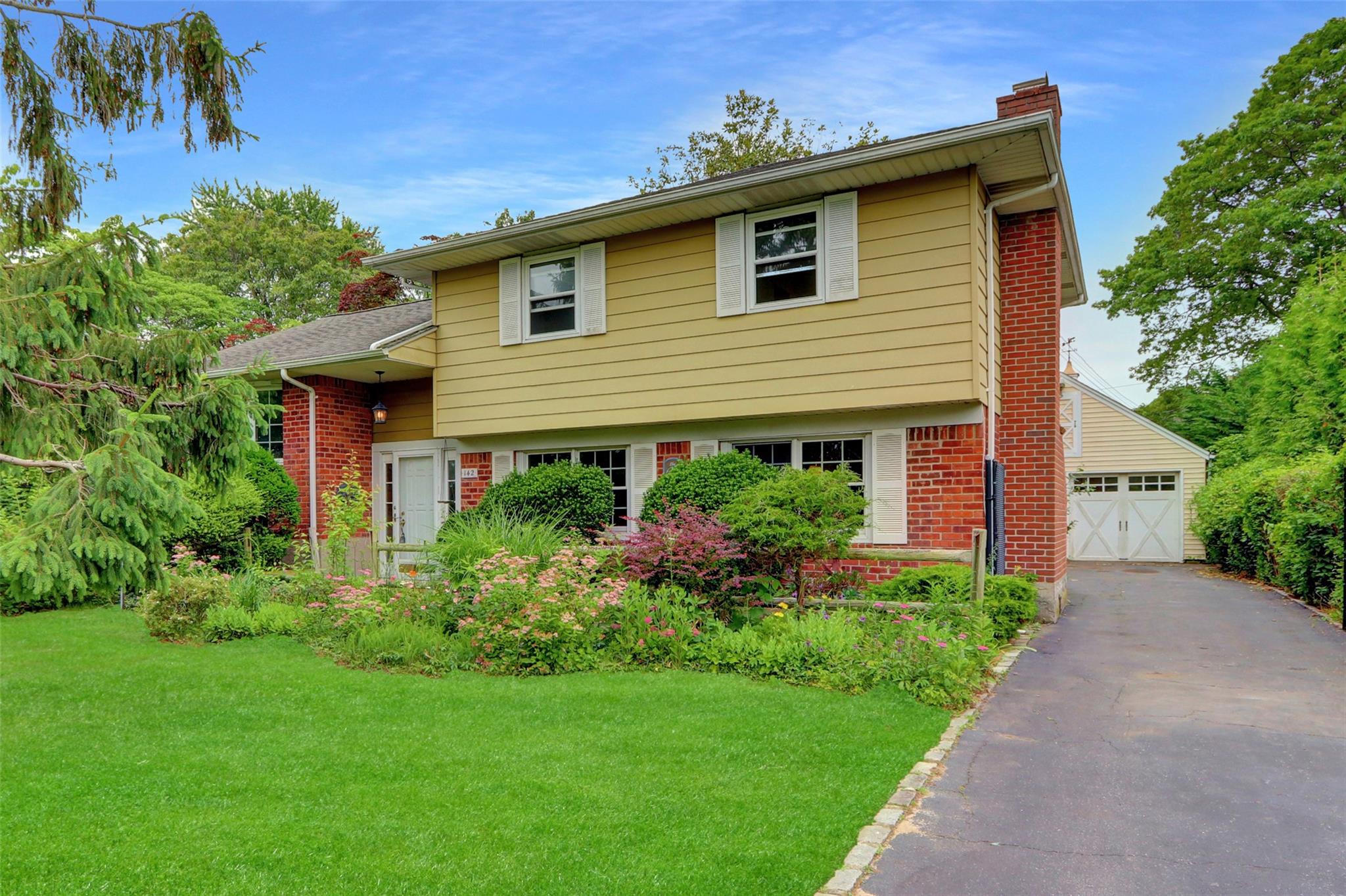 142 Marilynn Street